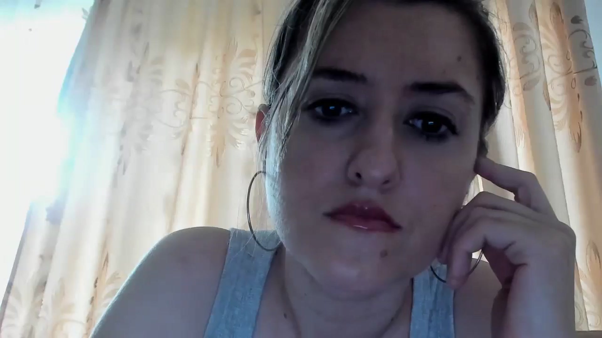 Gallery image thumbnail from BestDream's myfreecams stream on, 04/20/2024, 09:36 image 2 of 20