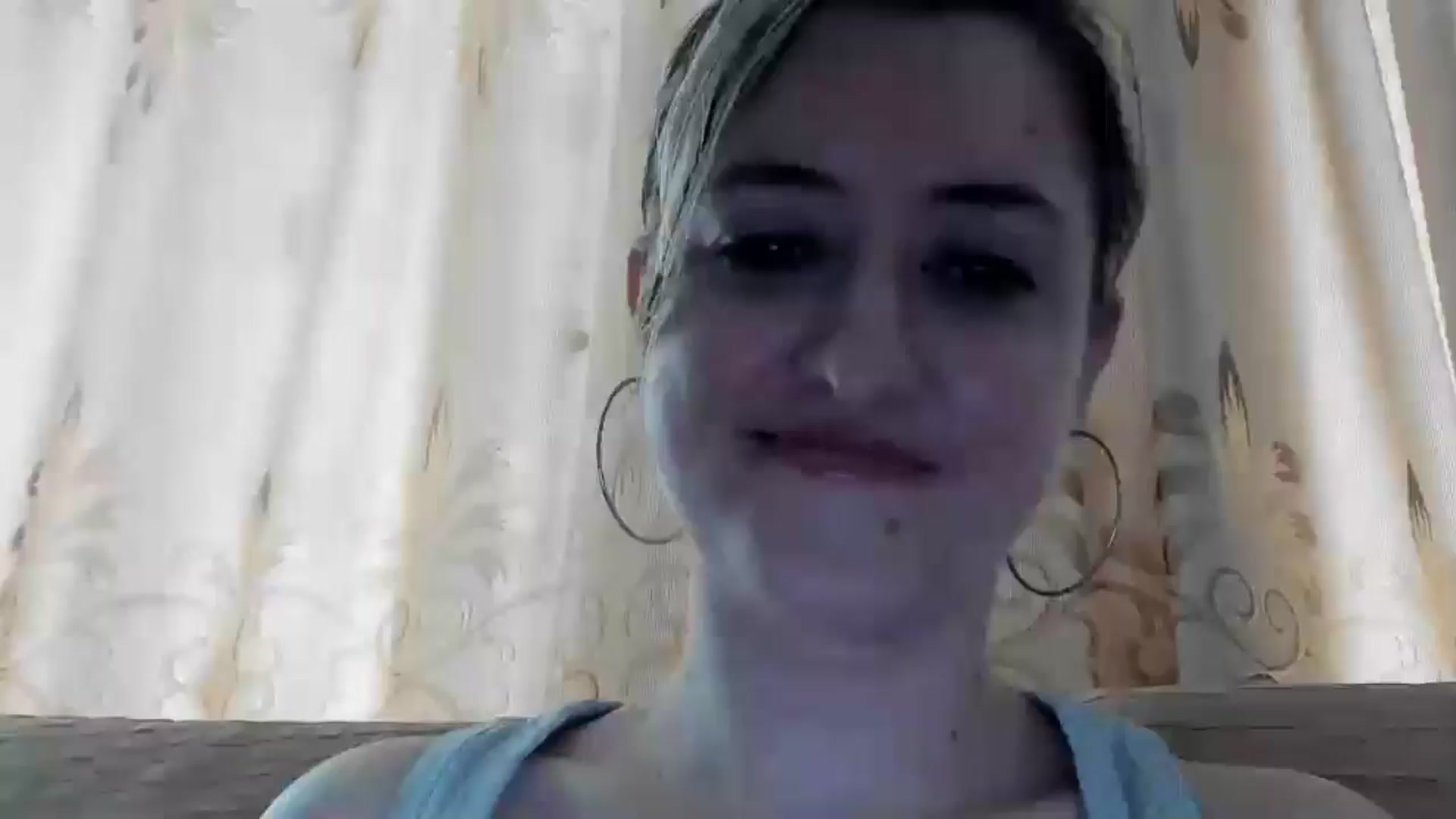 Gallery image thumbnail from BestDream's myfreecams stream on, 04/20/2024, 10:45 image 19 of 20