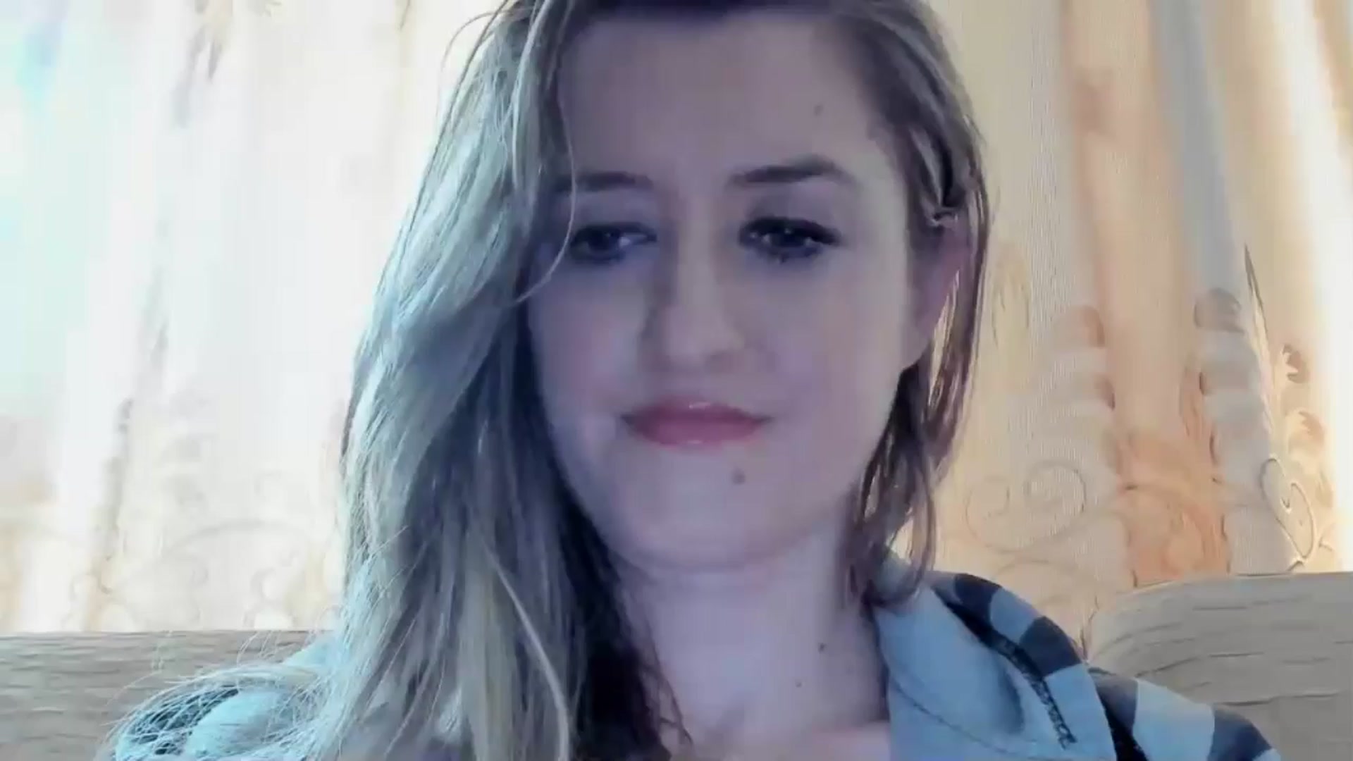Gallery image thumbnail from BestDream's myfreecams stream on, 04/21/2024, 14:33 image 8 of 20