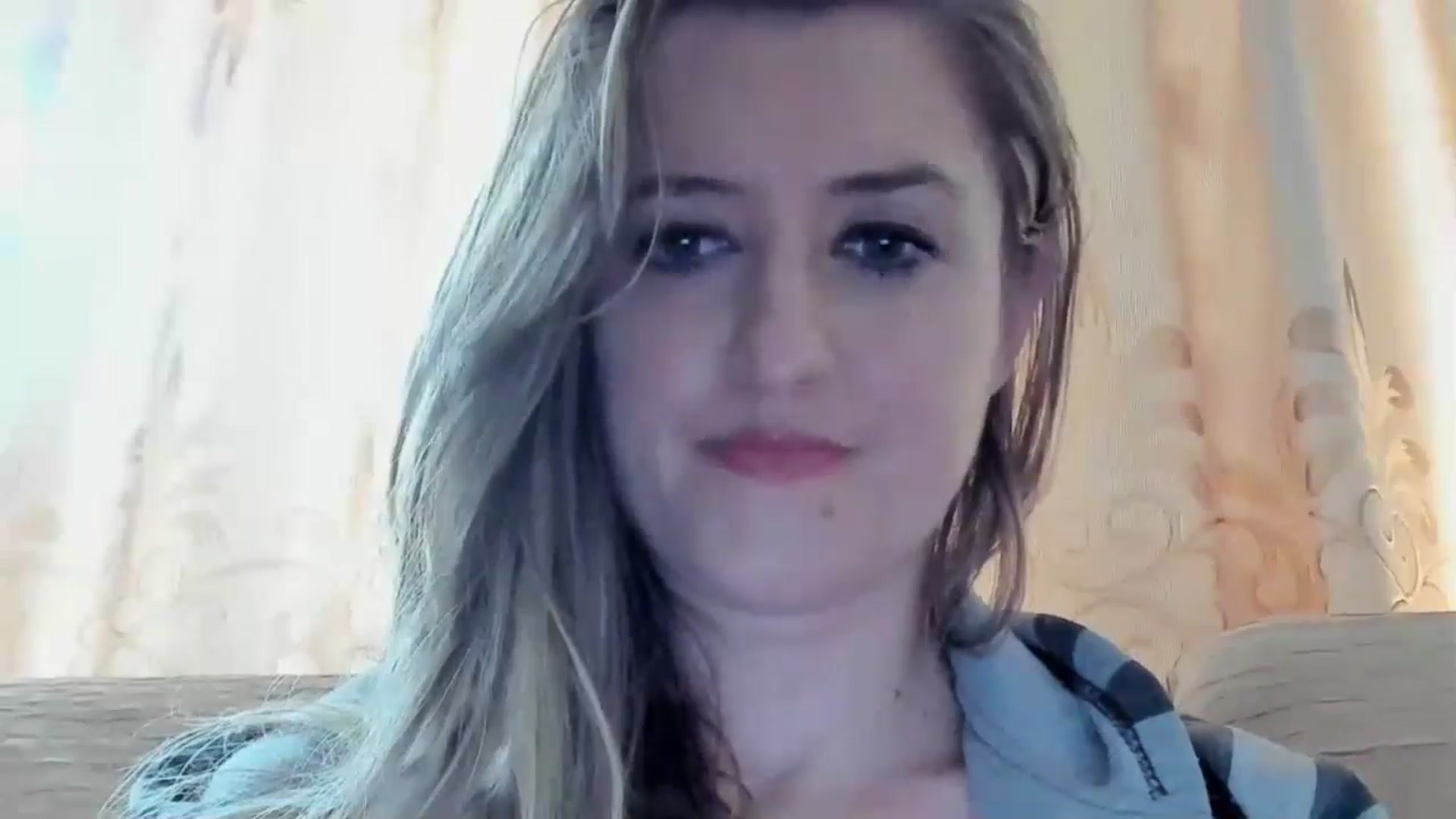 Gallery image thumbnail from BestDream's myfreecams stream on, 04/21/2024, 14:33 image 6 of 20