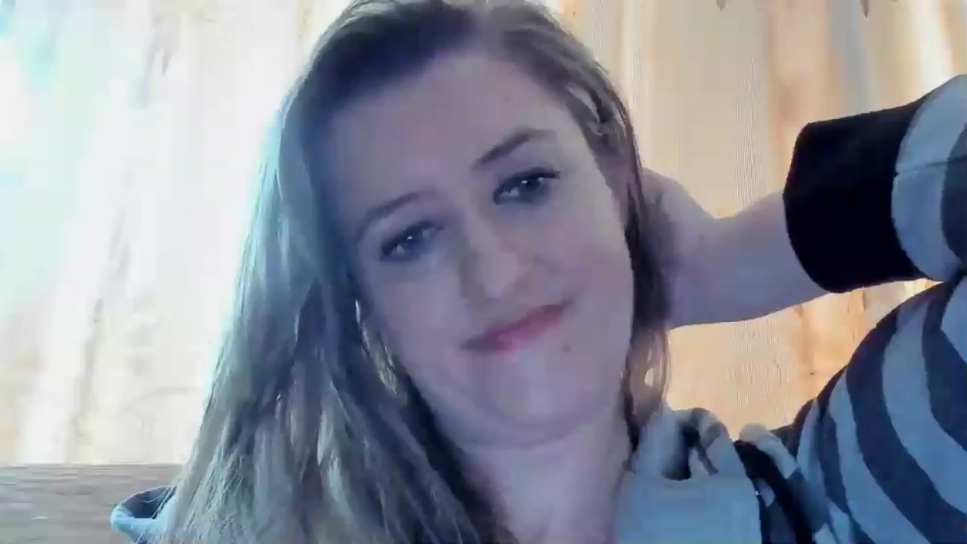 Gallery image thumbnail from BestDream's myfreecams stream on, 04/21/2024, 14:33 image 17 of 20
