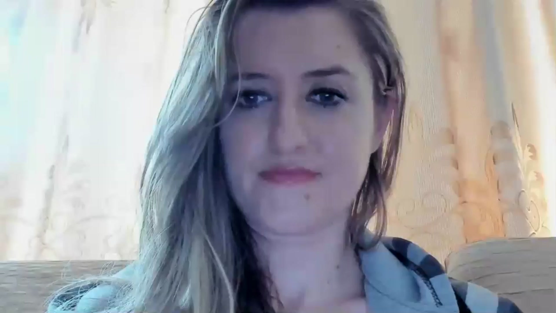 Gallery image thumbnail from BestDream's myfreecams stream on, 04/21/2024, 14:33 image 12 of 20
