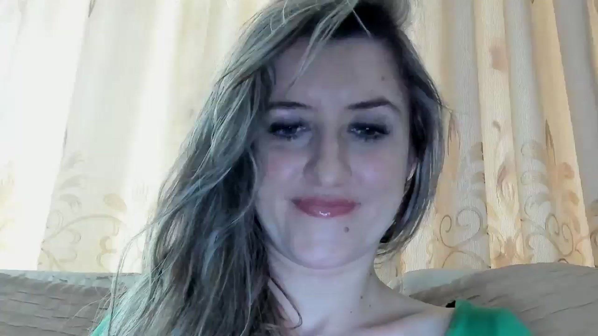 Gallery image thumbnail from BestDream's myfreecams stream on, 04/23/2024, 13:20 image 7 of 20