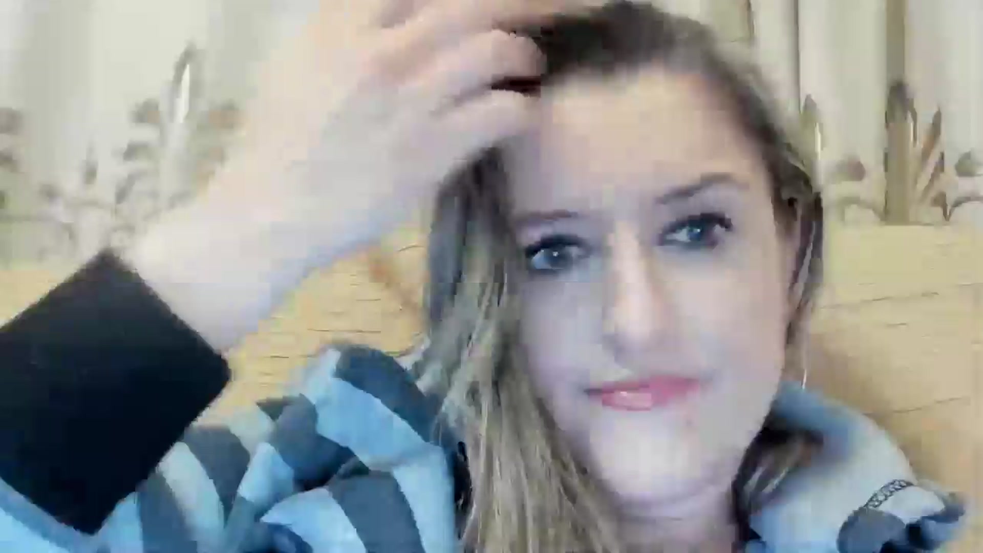 Gallery image thumbnail from BestDream's myfreecams stream on, 04/25/2024, 22:41 image 16 of 20