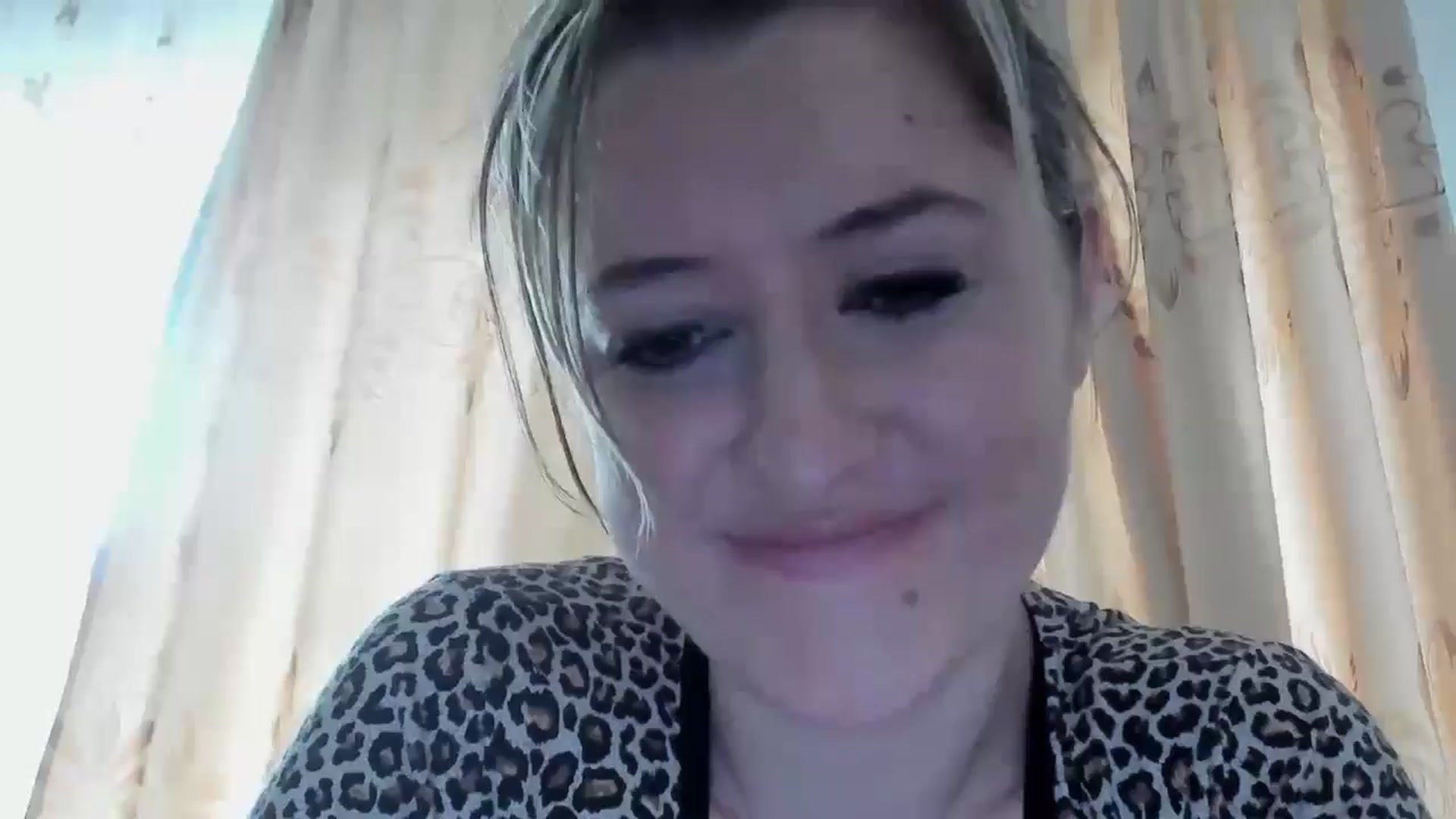 Gallery image thumbnail from BestDream's myfreecams stream on, 04/26/2024, 11:11 image 7 of 20