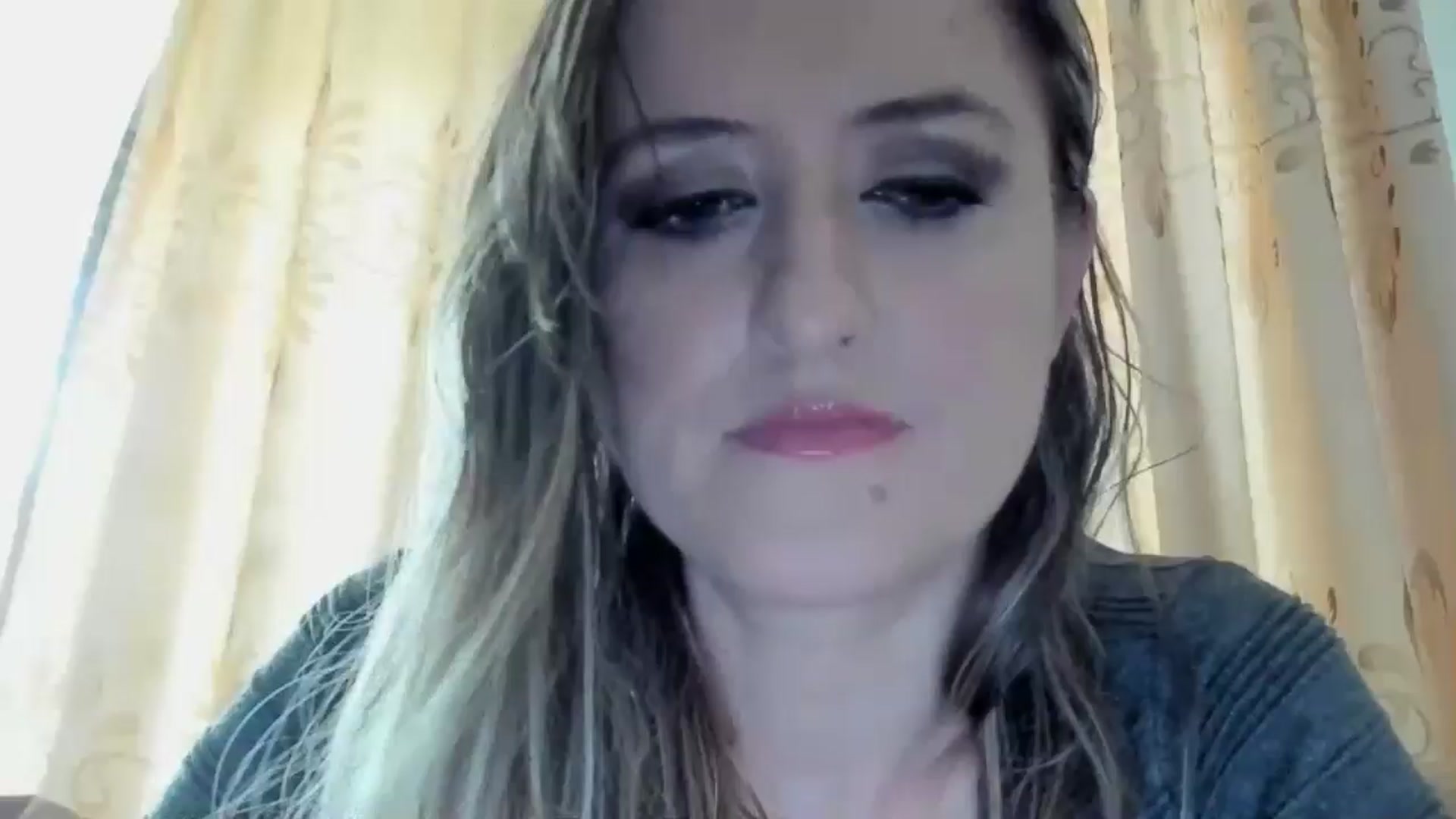 Gallery image thumbnail from BestDream's myfreecams stream on, 04/27/2024, 13:17 image 9 of 20