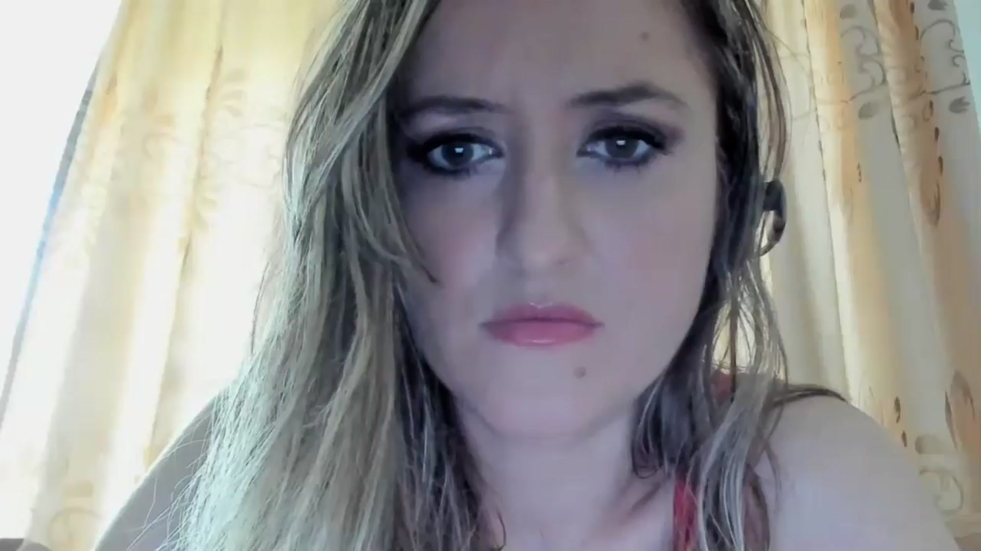 Gallery image thumbnail from BestDream's myfreecams stream on, 04/27/2024, 13:17 image 1 of 20