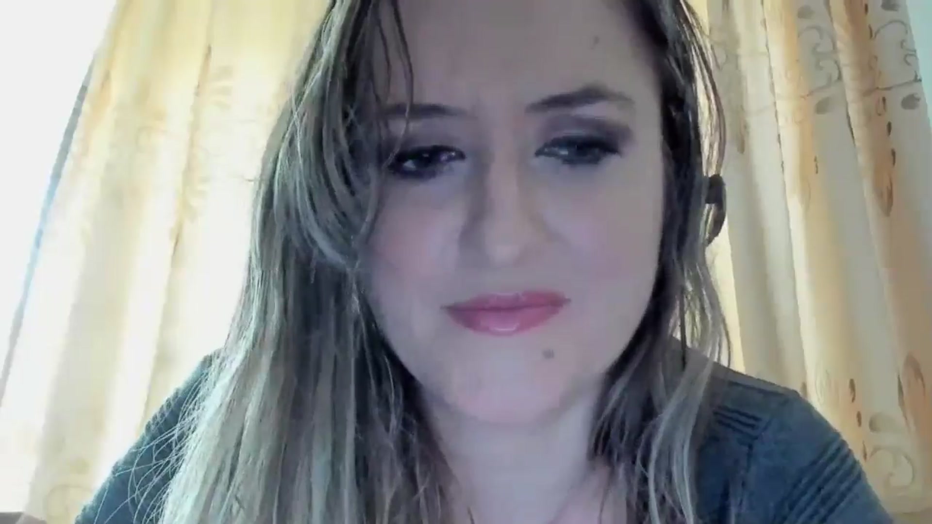 Gallery image thumbnail from BestDream's myfreecams stream on, 04/27/2024, 13:17 image 3 of 20