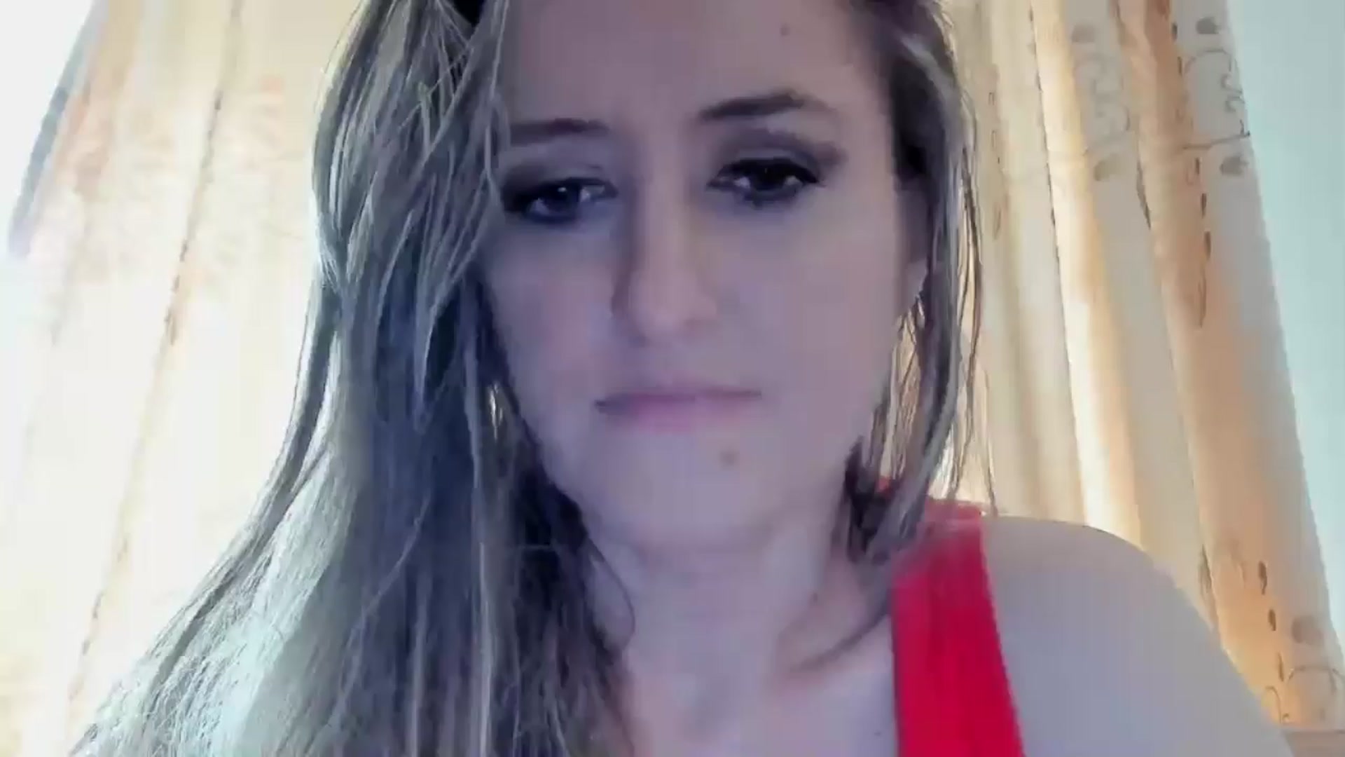 Gallery image thumbnail from BestDream's myfreecams stream on, 04/27/2024, 14:45 image 6 of 20