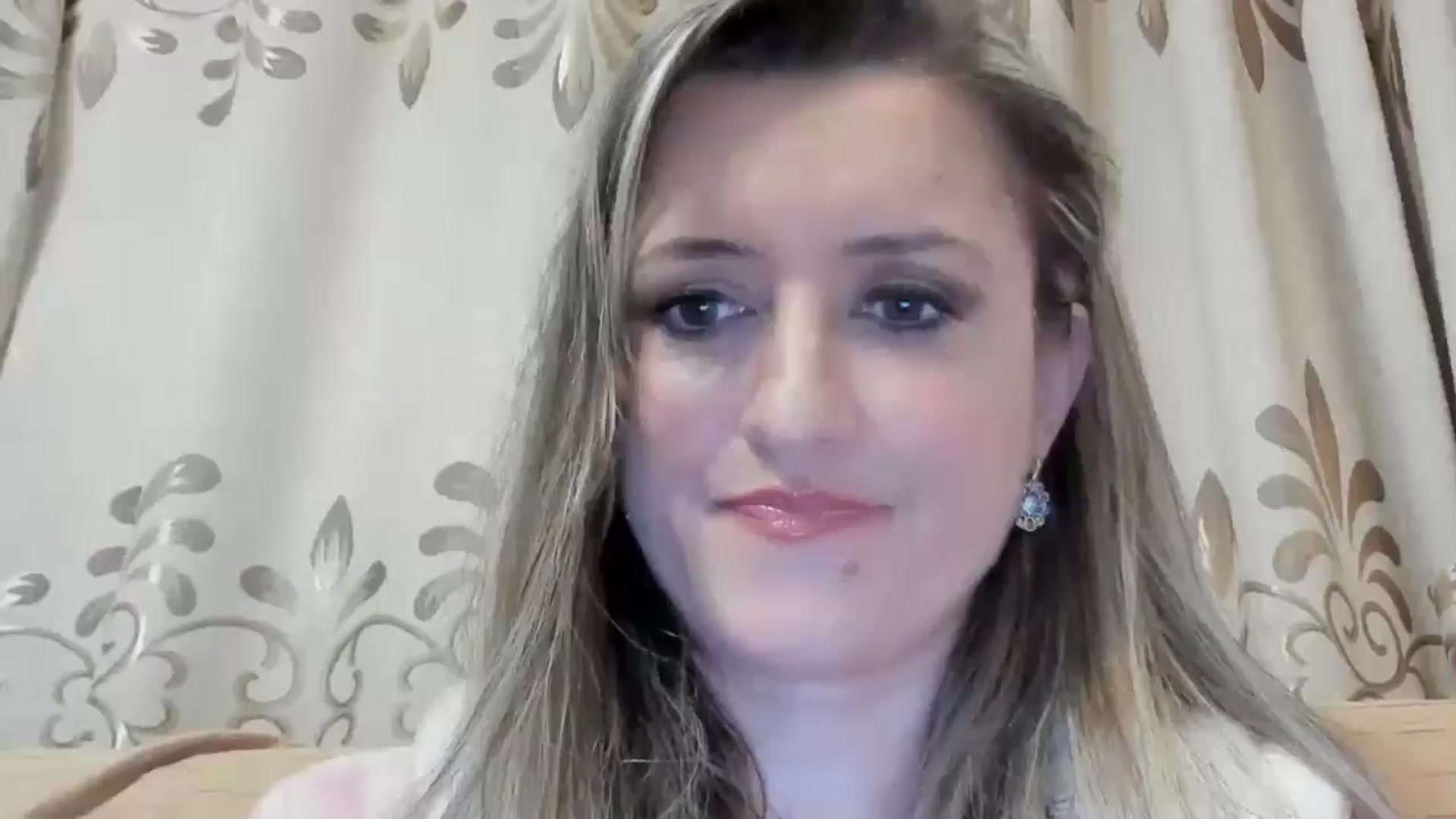 Gallery image thumbnail from BestDream's myfreecams stream on, 04/27/2024, 22:28 image 15 of 20