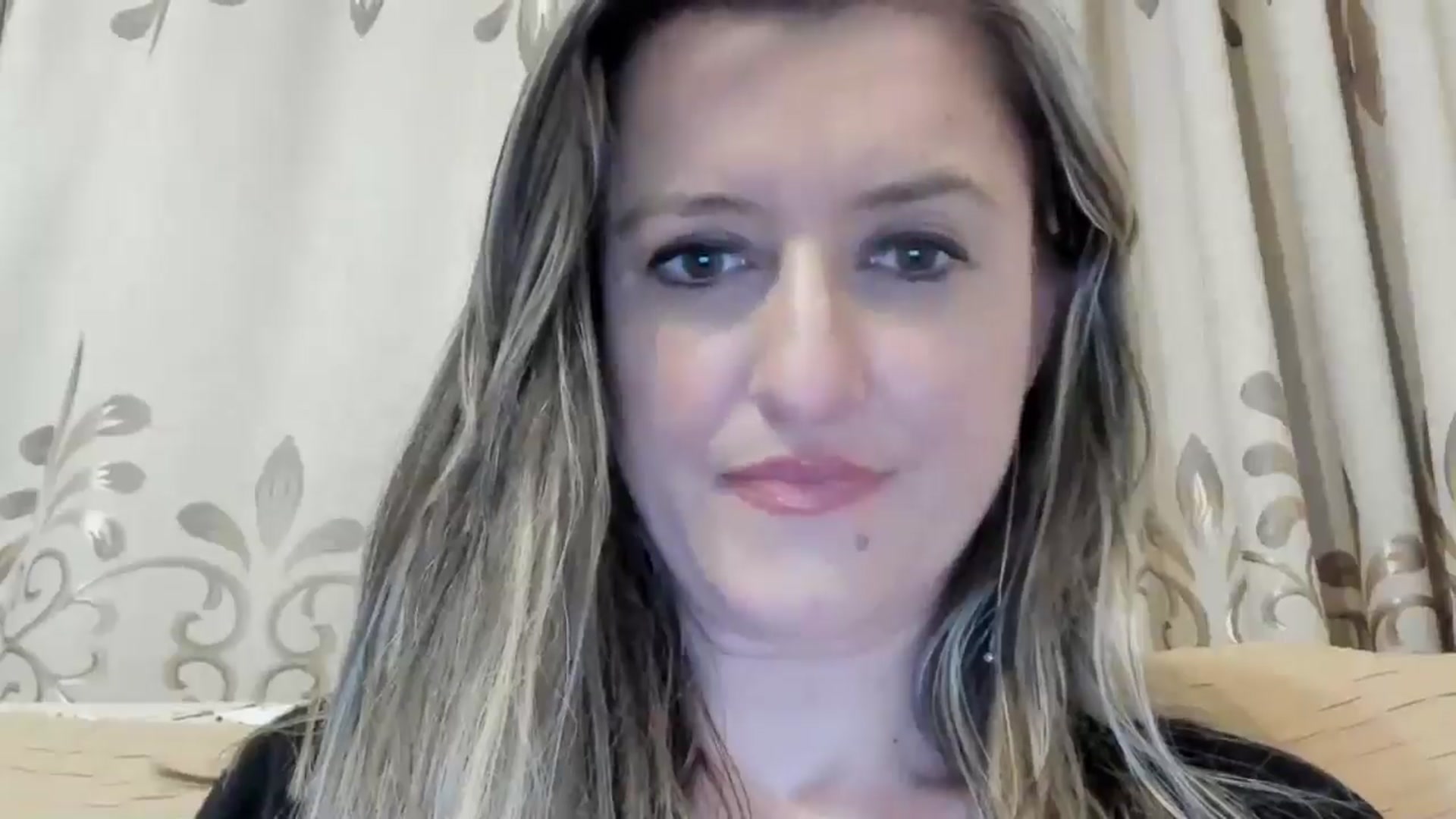 Gallery image thumbnail from BestDream's myfreecams stream on, 04/28/2024, 23:59 image 17 of 20