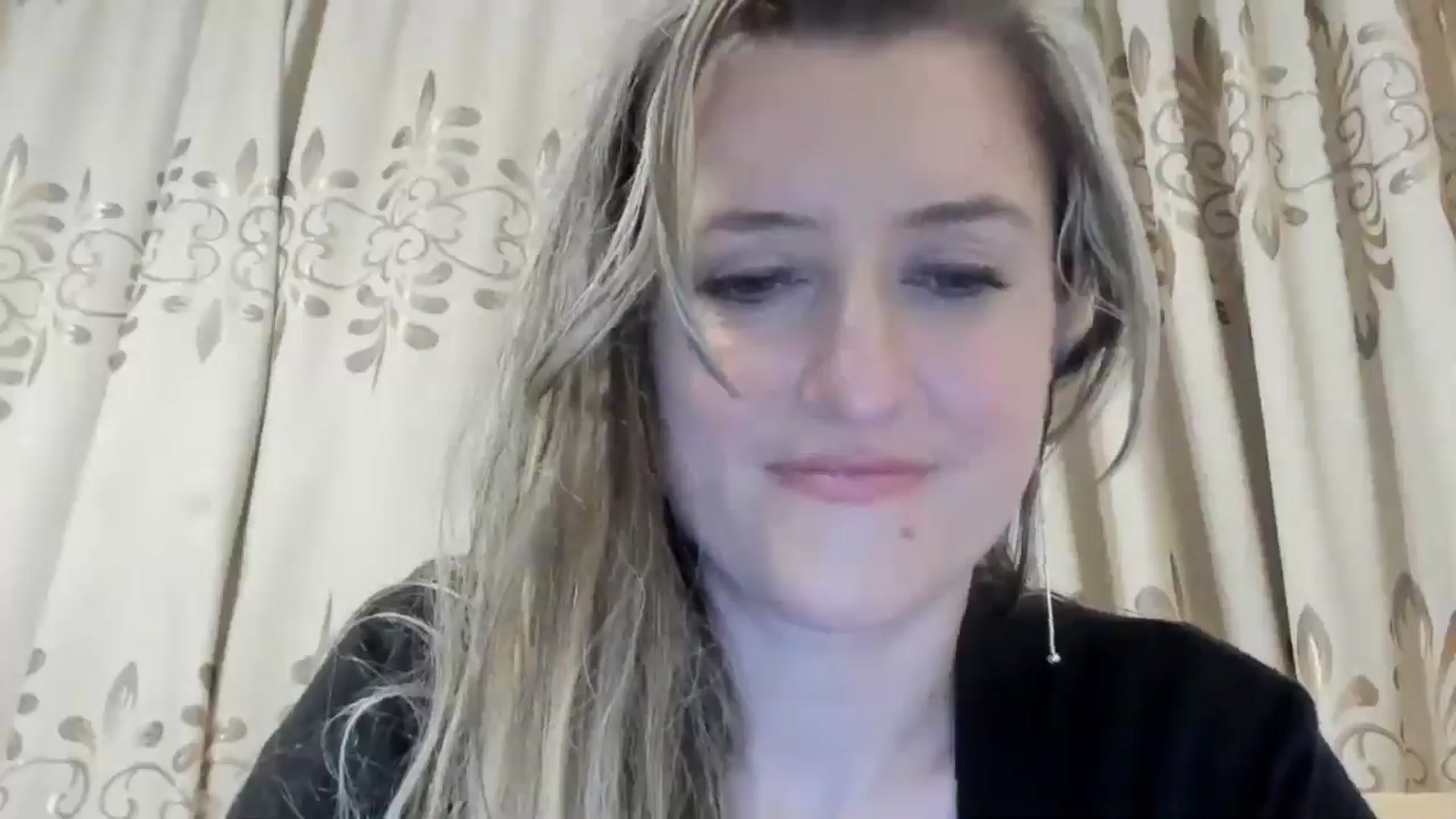 Gallery image thumbnail from BestDream's myfreecams stream on, 04/29/2024, 02:01 image 2 of 20