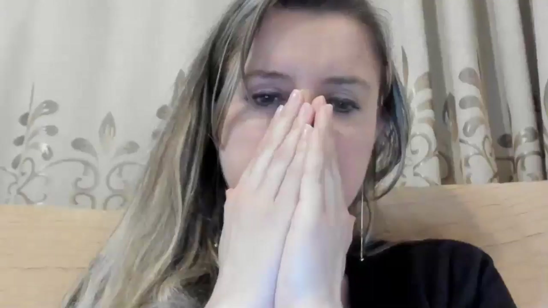 Gallery image thumbnail from BestDream's myfreecams stream on, 04/29/2024, 02:01 image 18 of 20