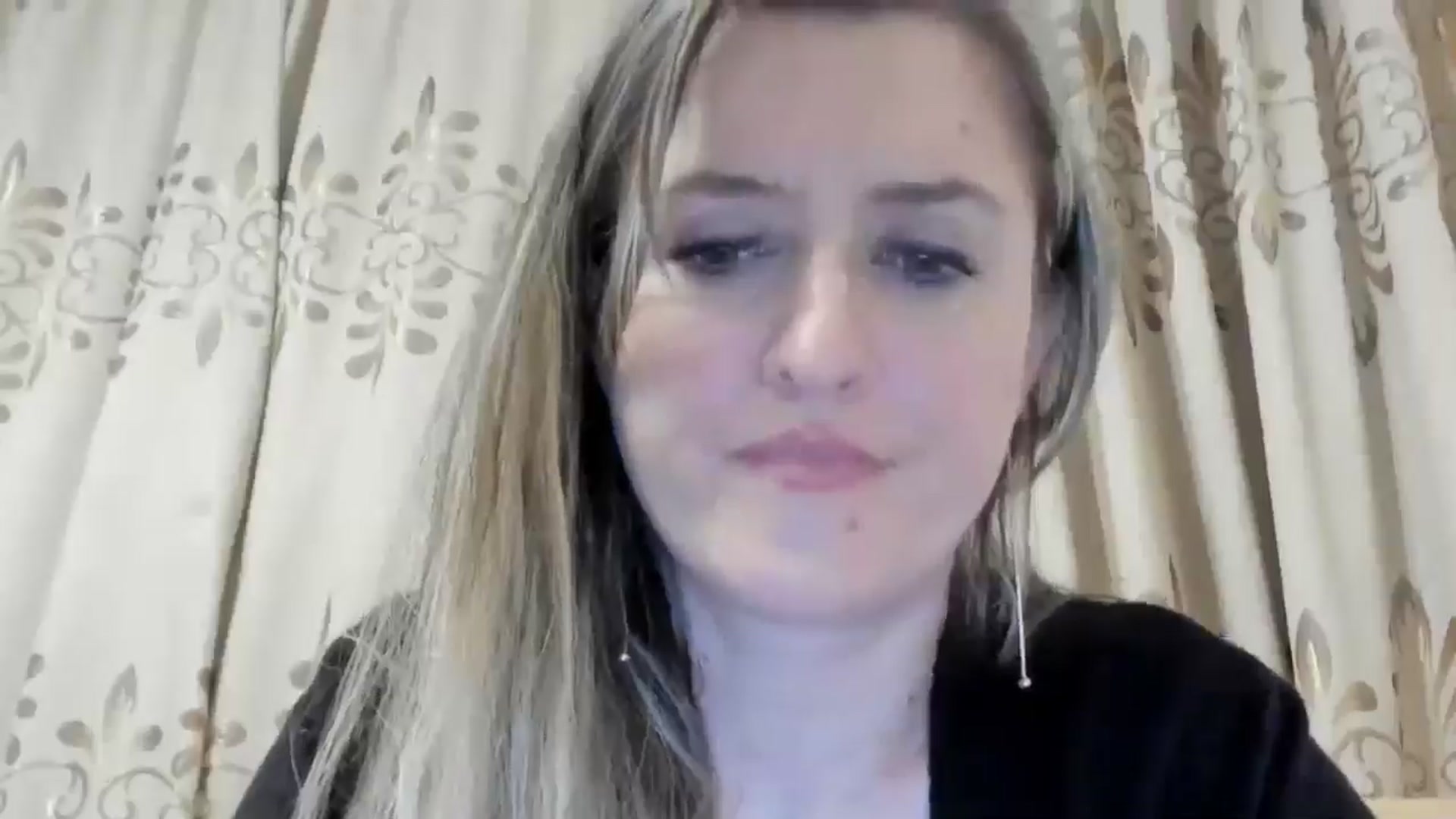 Gallery image thumbnail from BestDream's myfreecams stream on, 04/29/2024, 02:01 image 15 of 20