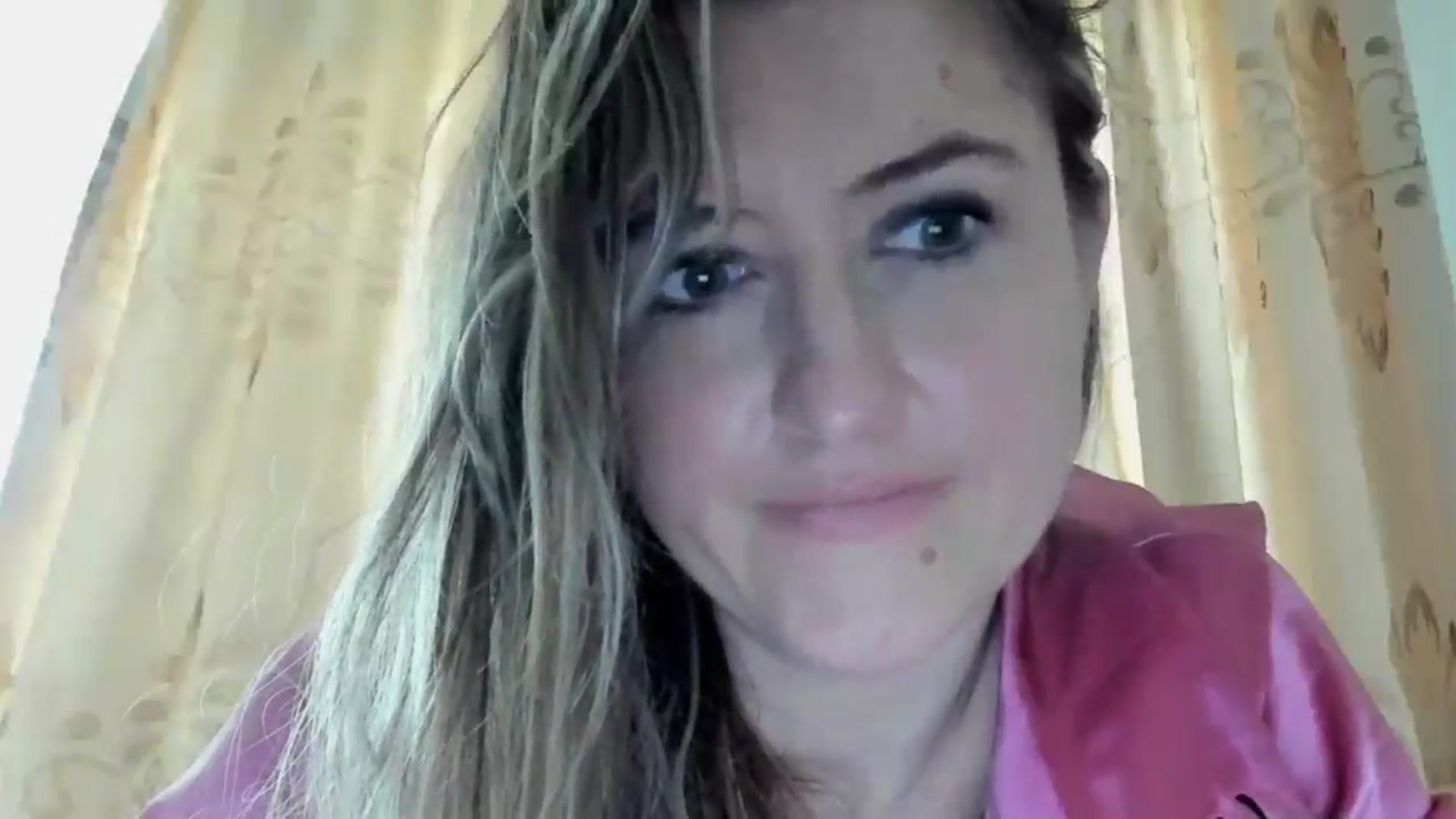 Gallery image thumbnail from BestDream's myfreecams stream on, 04/29/2024, 10:34 image 17 of 20
