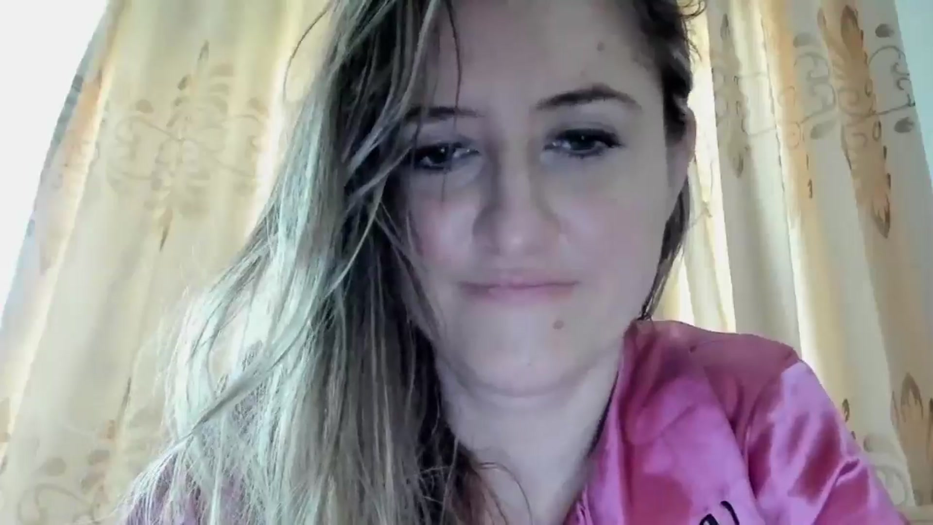 Gallery image thumbnail from BestDream's myfreecams stream on, 04/29/2024, 10:34 image 6 of 20