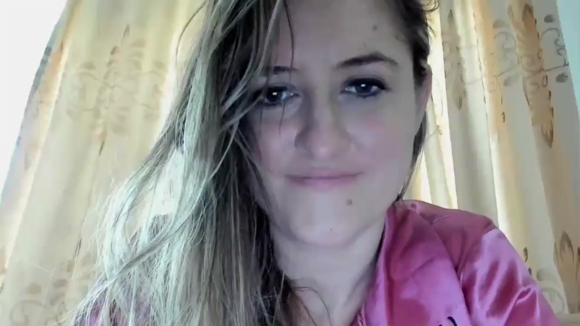 Gallery image thumbnail from BestDream's myfreecams stream on, 04/29/2024, 10:34 image 9 of 20