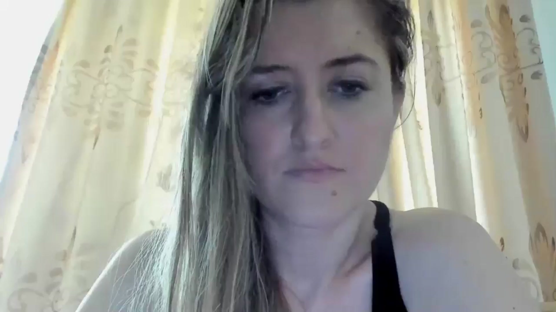 Gallery image thumbnail from BestDream's myfreecams stream on, 04/29/2024, 12:33 image 9 of 20