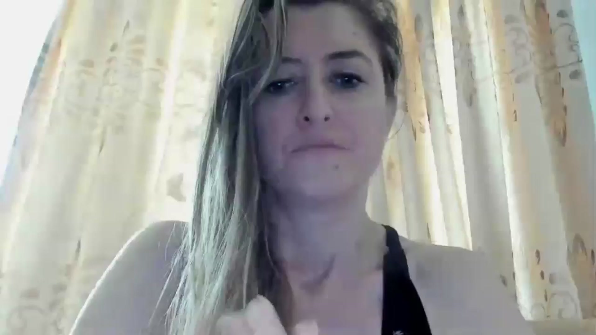 Gallery image thumbnail from BestDream's myfreecams stream on, 04/29/2024, 12:33 image 12 of 20