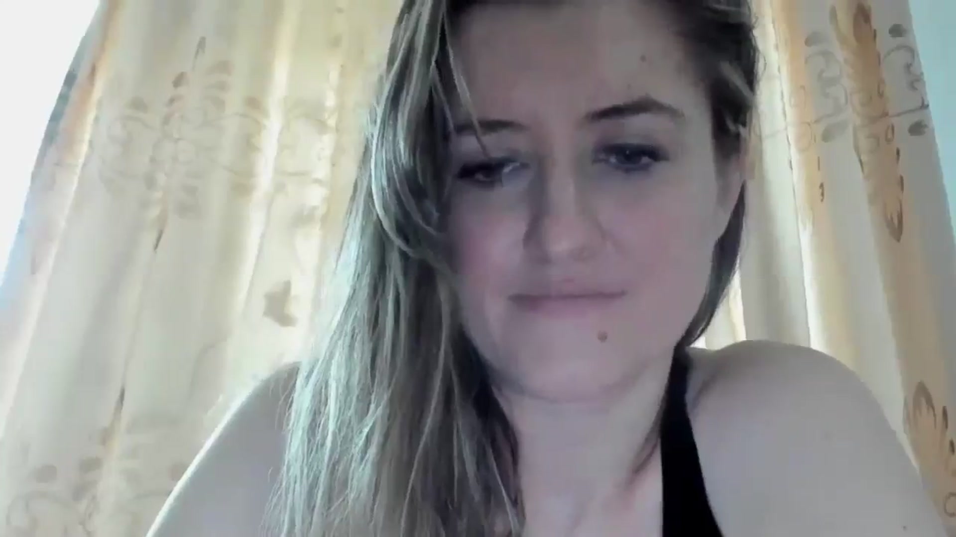 Gallery image thumbnail from BestDream's myfreecams stream on, 04/29/2024, 12:56 image 5 of 20
