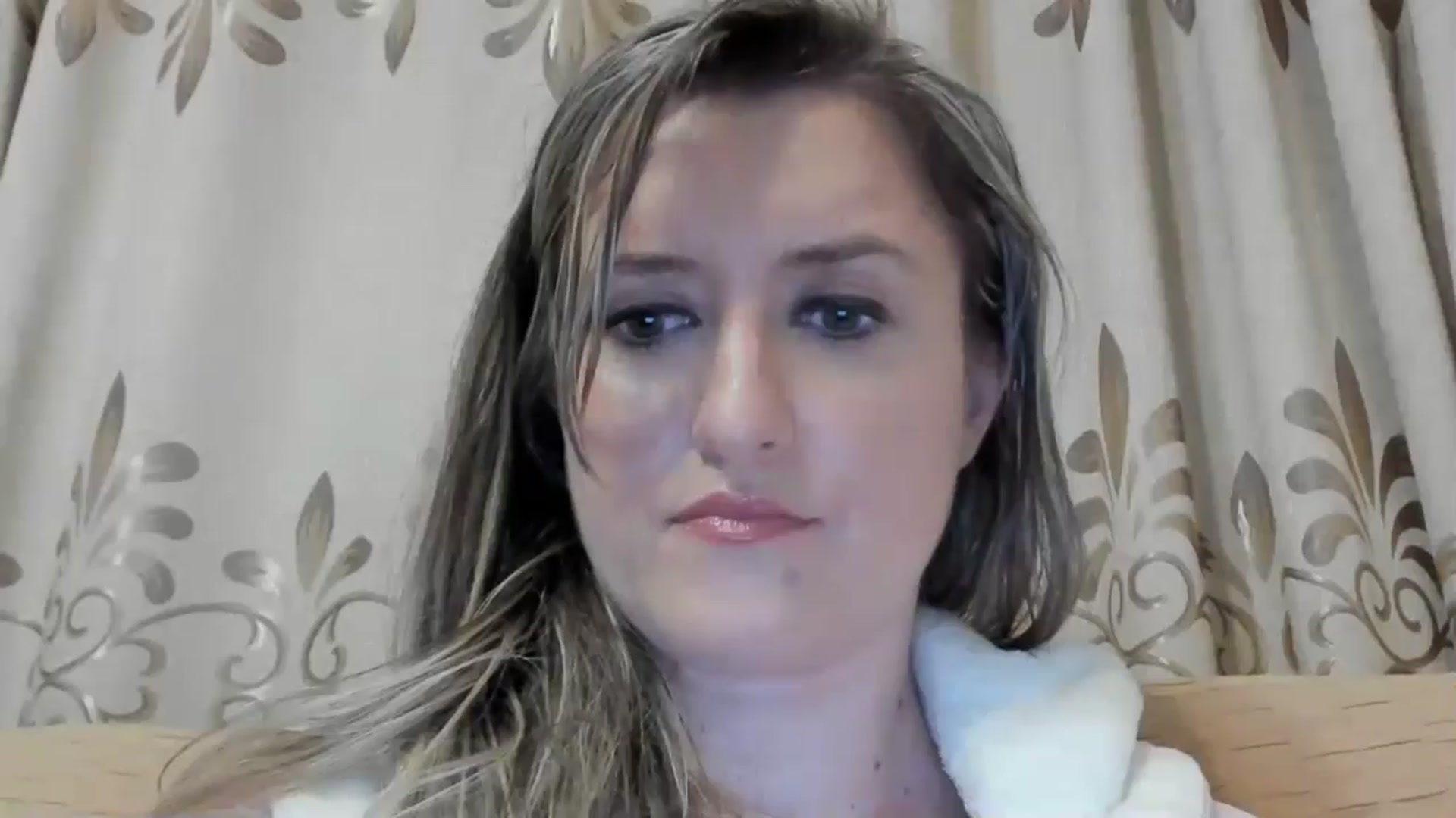 Gallery image thumbnail from BestDream's myfreecams stream on, 04/29/2024, 22:37 image 17 of 20