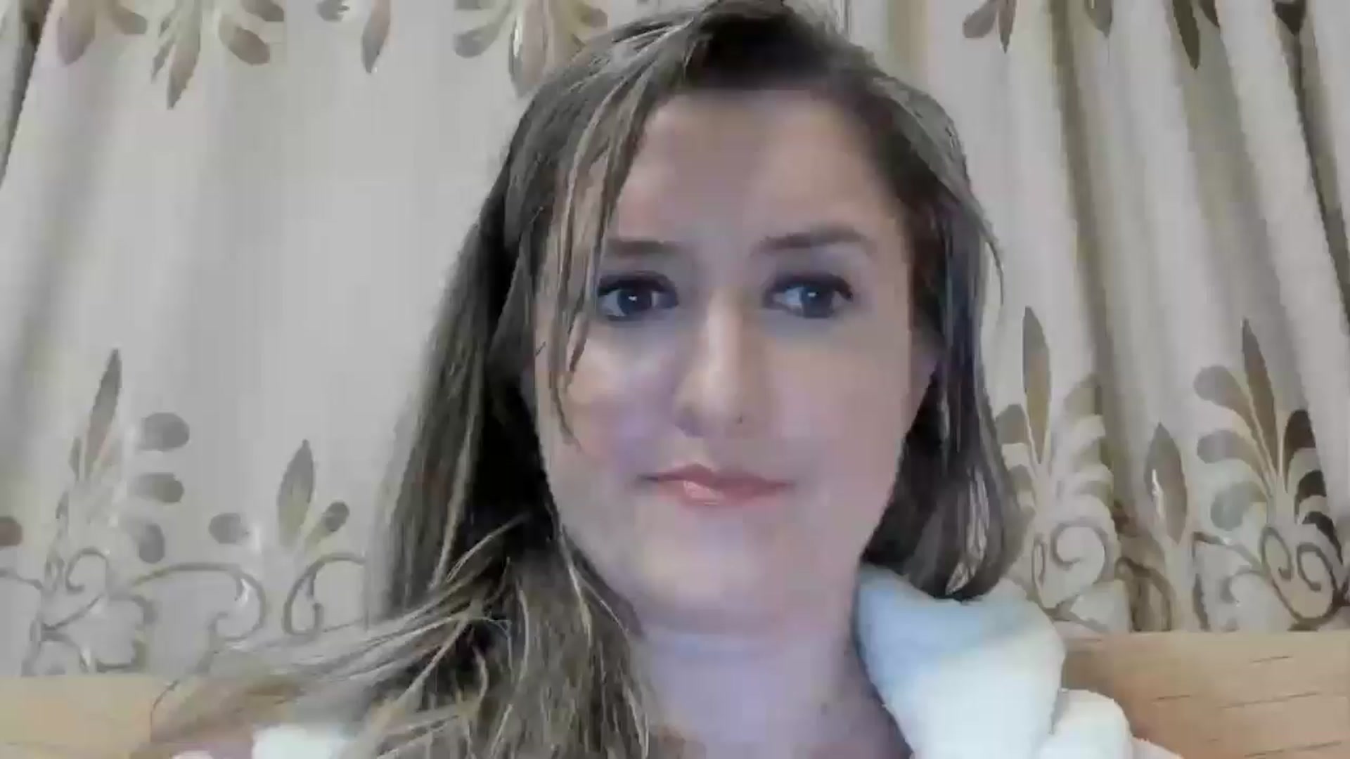 Gallery image thumbnail from BestDream's myfreecams stream on, 04/29/2024, 22:37 image 18 of 20
