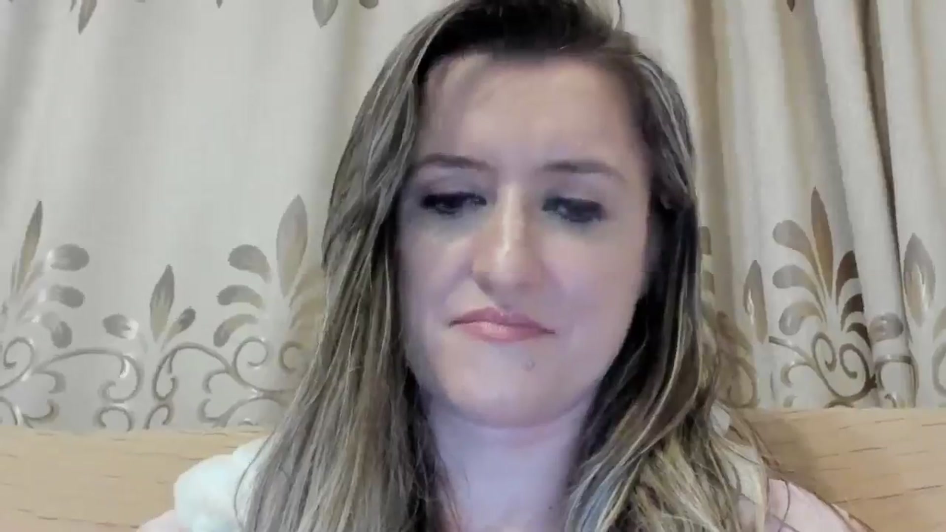 Gallery image thumbnail from BestDream's myfreecams stream on, 04/30/2024, 24:33 image 16 of 20