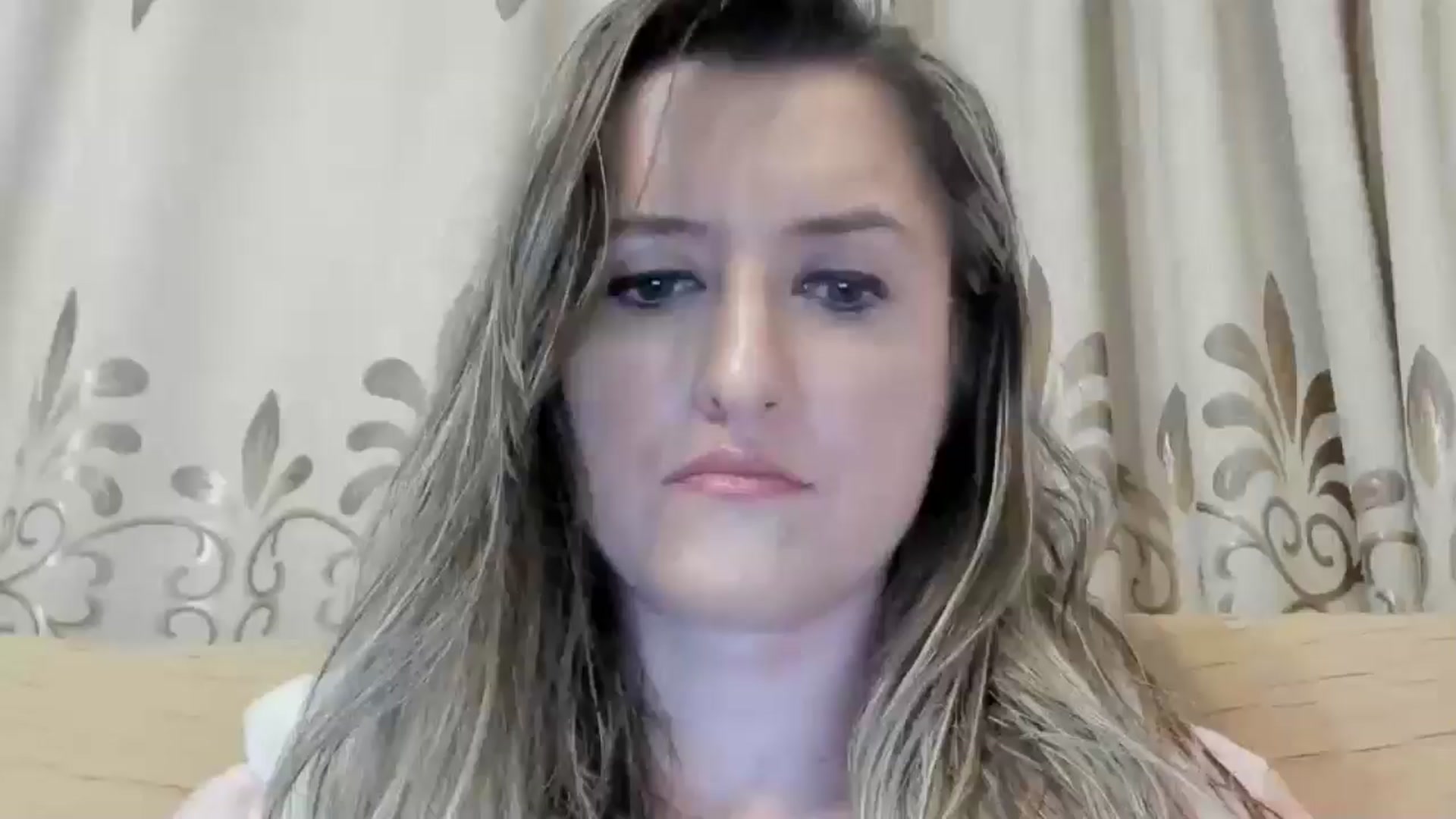 Gallery image thumbnail from BestDream's myfreecams stream on, 04/30/2024, 24:33 image 1 of 20