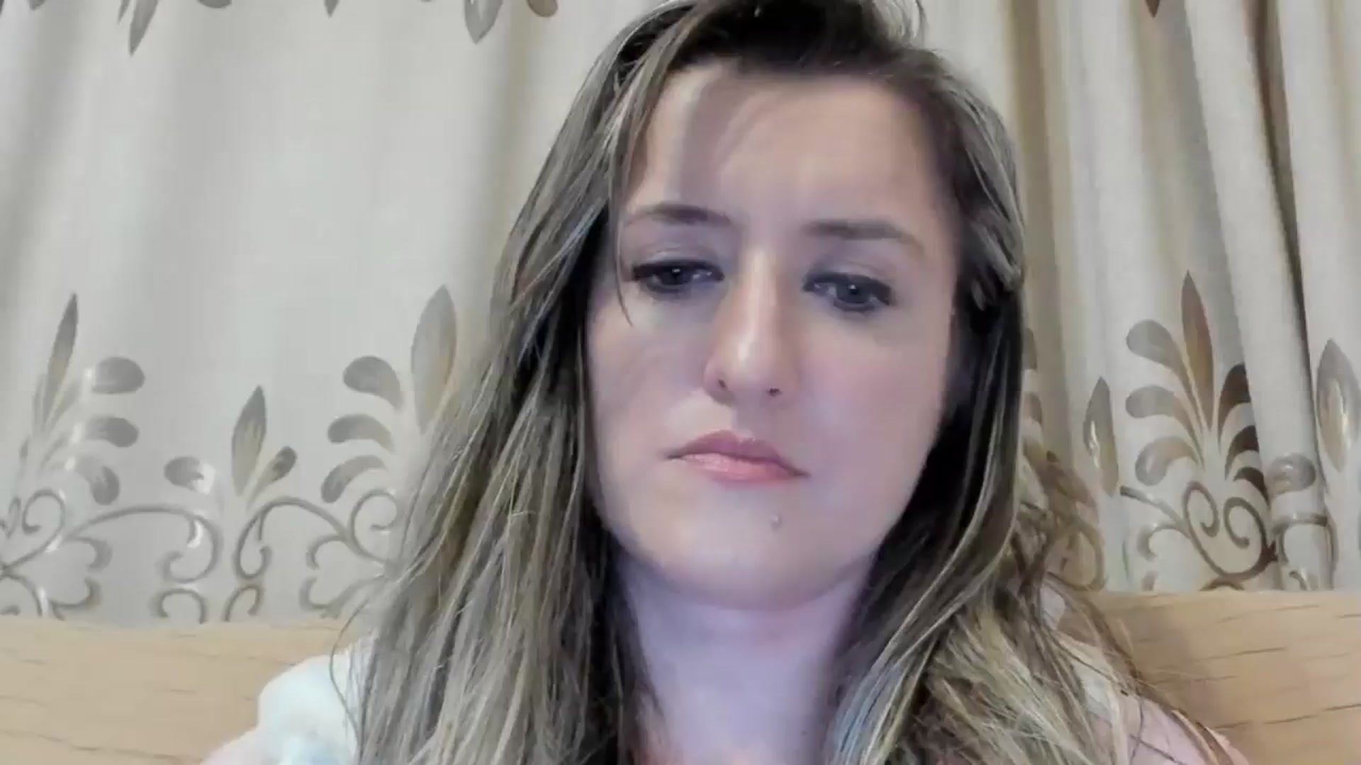 Gallery image thumbnail from BestDream's myfreecams stream on, 04/30/2024, 24:33 image 11 of 20