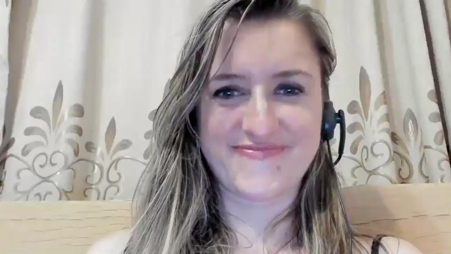 Gallery image thumbnail from BestDream's myfreecams stream on, 05/02/2024, 01:09 image 19 of 20