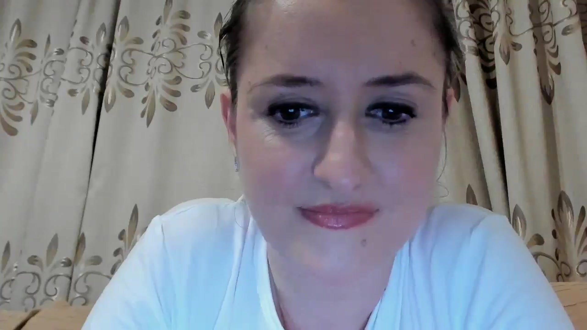 Gallery image thumbnail from BestDream's myfreecams stream on, 05/02/2024, 23:54 image 4 of 20