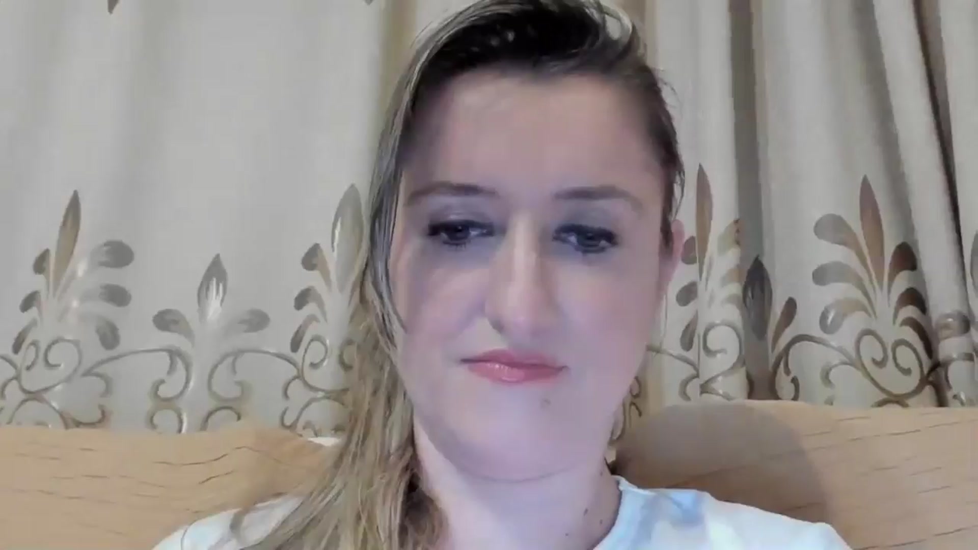 Gallery image thumbnail from BestDream's myfreecams stream on, 05/02/2024, 23:54 image 20 of 20