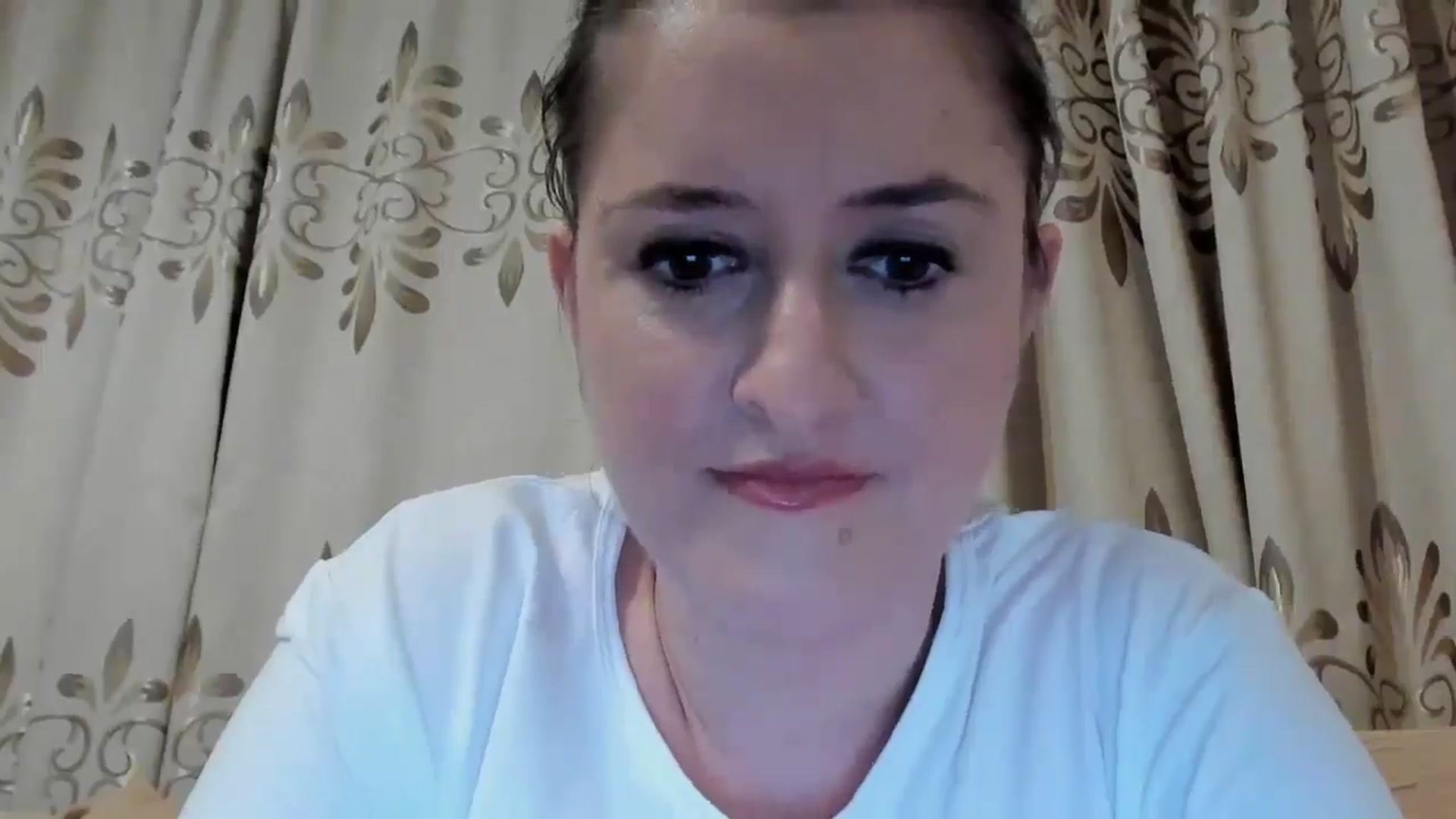 Gallery image thumbnail from BestDream's myfreecams stream on, 05/02/2024, 23:54 image 12 of 20