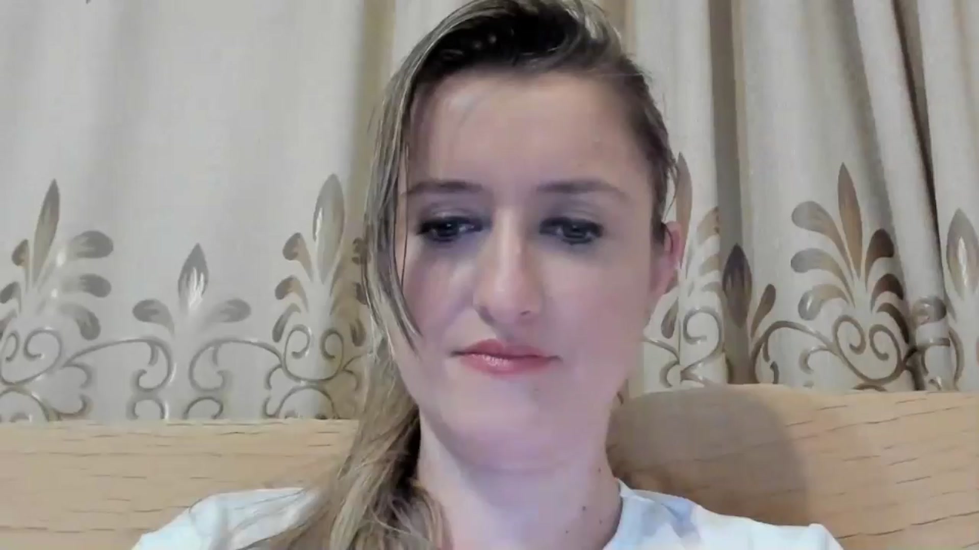 Gallery image thumbnail from BestDream's myfreecams stream on, 05/03/2024, 24:35 image 1 of 20