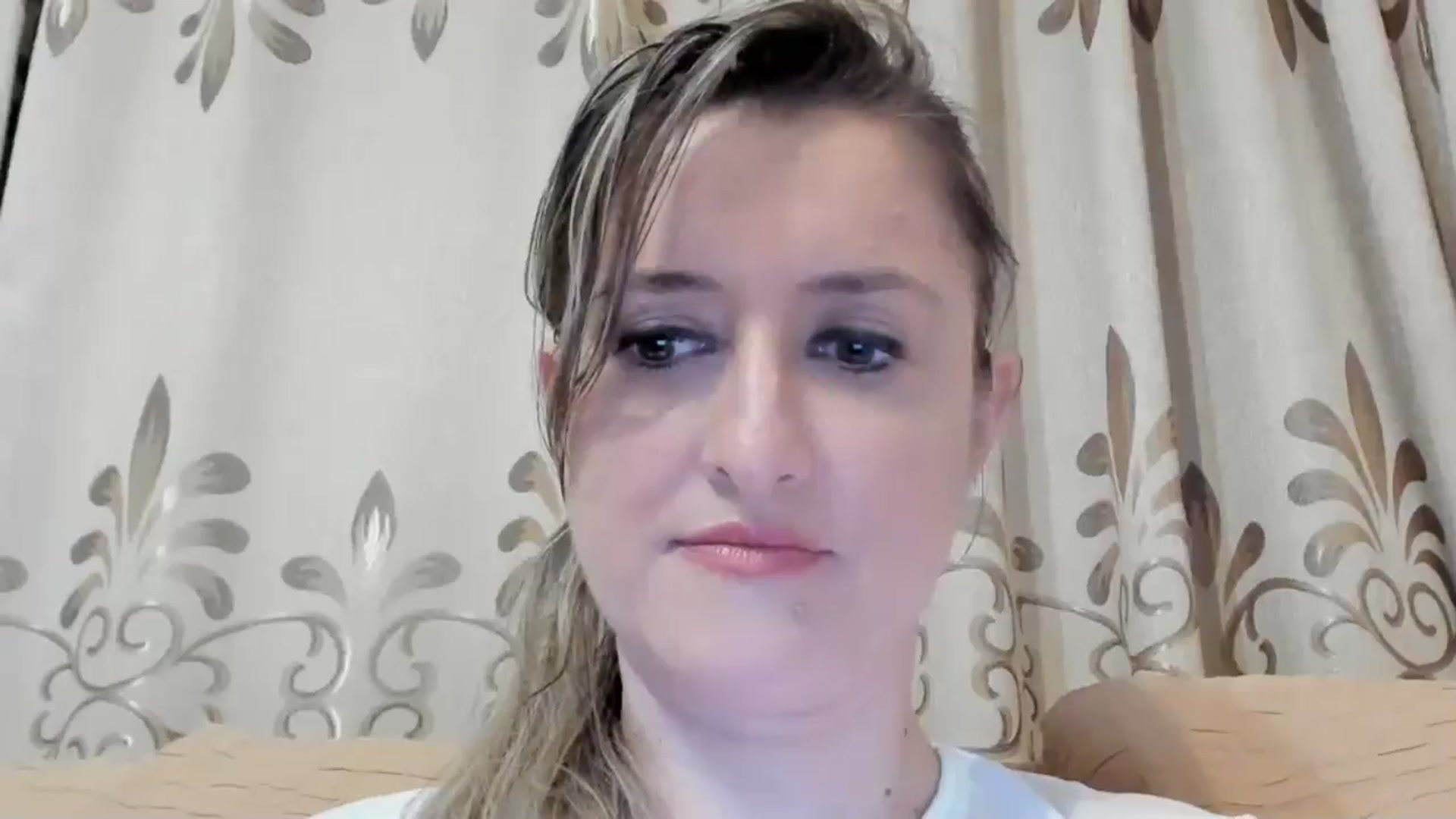 Gallery image thumbnail from BestDream's myfreecams stream on, 05/03/2024, 24:49 image 3 of 20