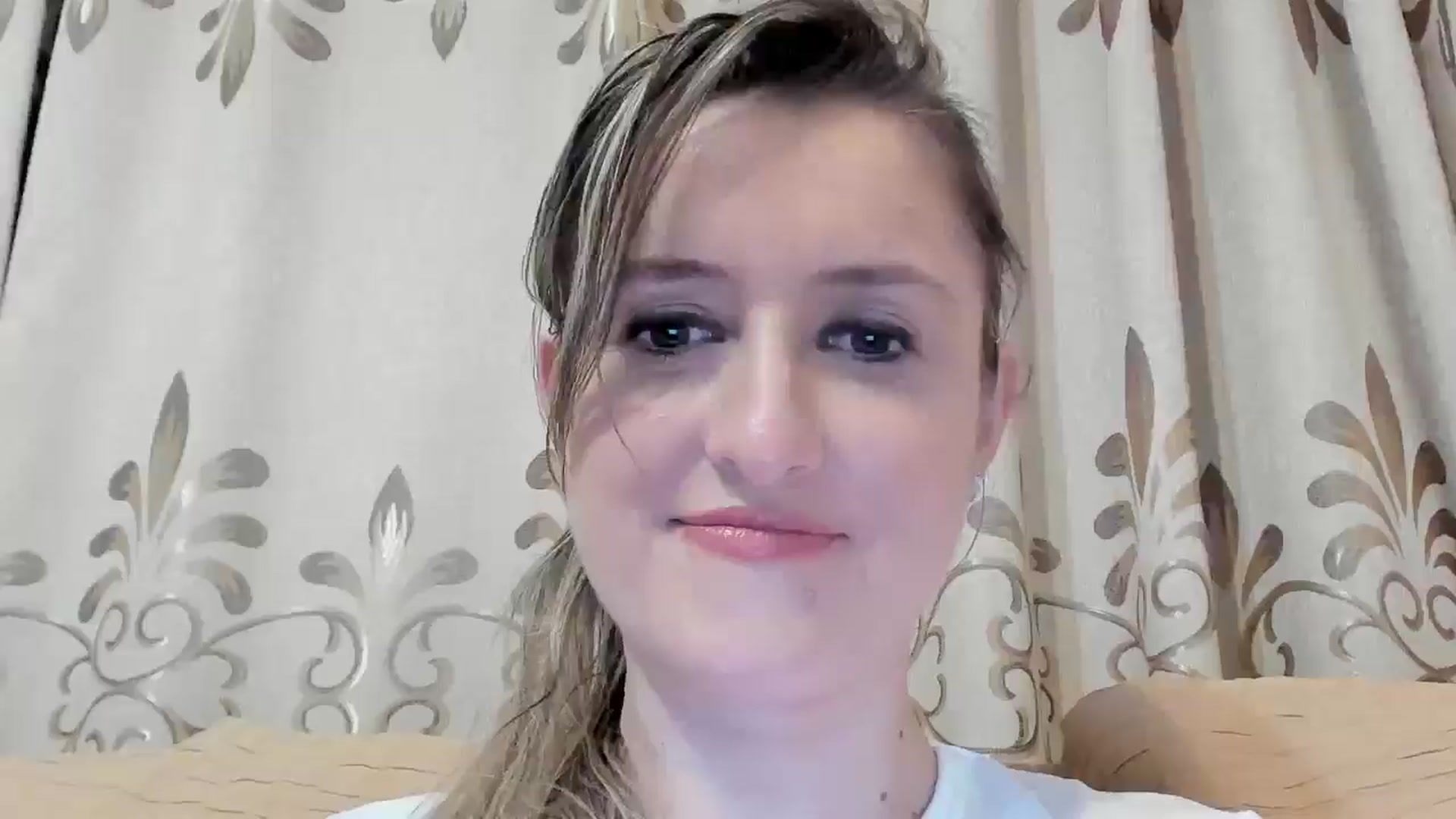 Gallery image thumbnail from BestDream's myfreecams stream on, 05/03/2024, 24:49 image 9 of 20