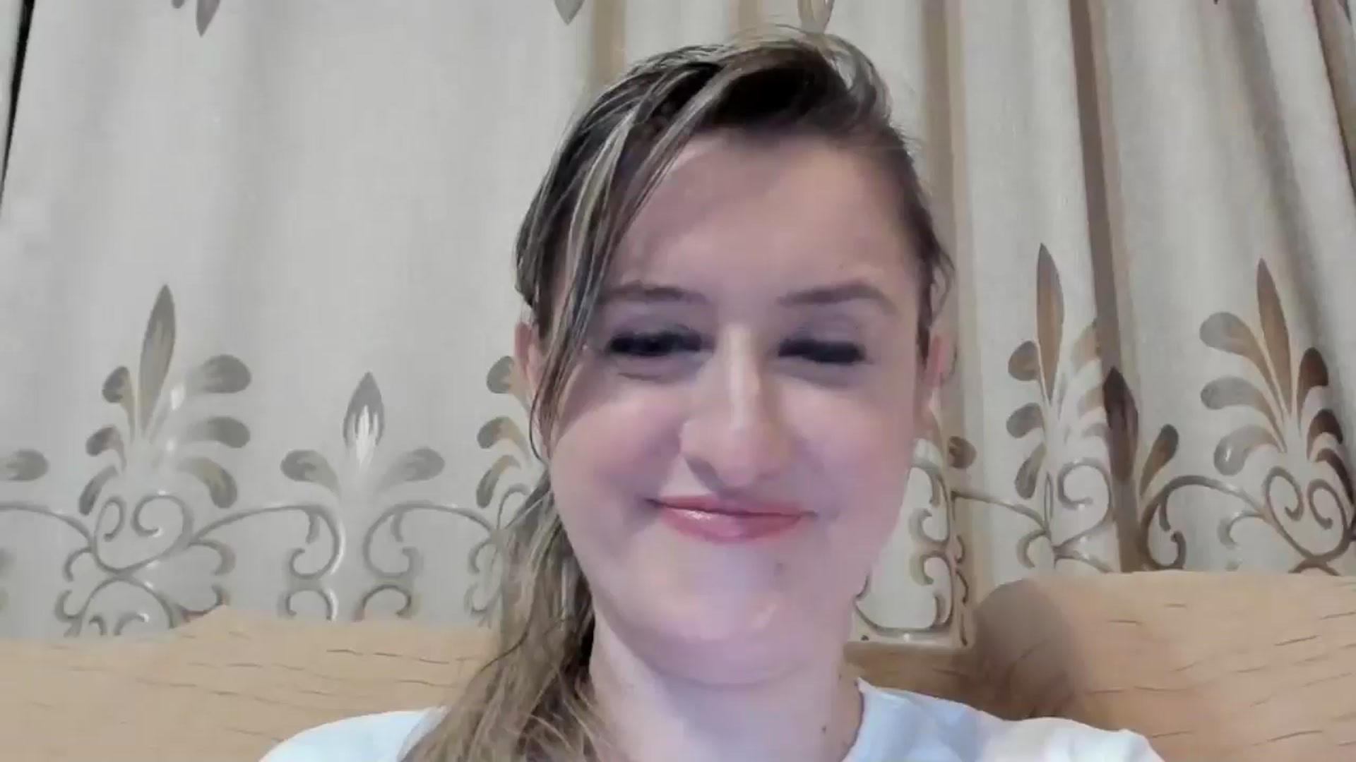 Gallery image thumbnail from BestDream's myfreecams stream on, 05/03/2024, 24:49 image 15 of 20