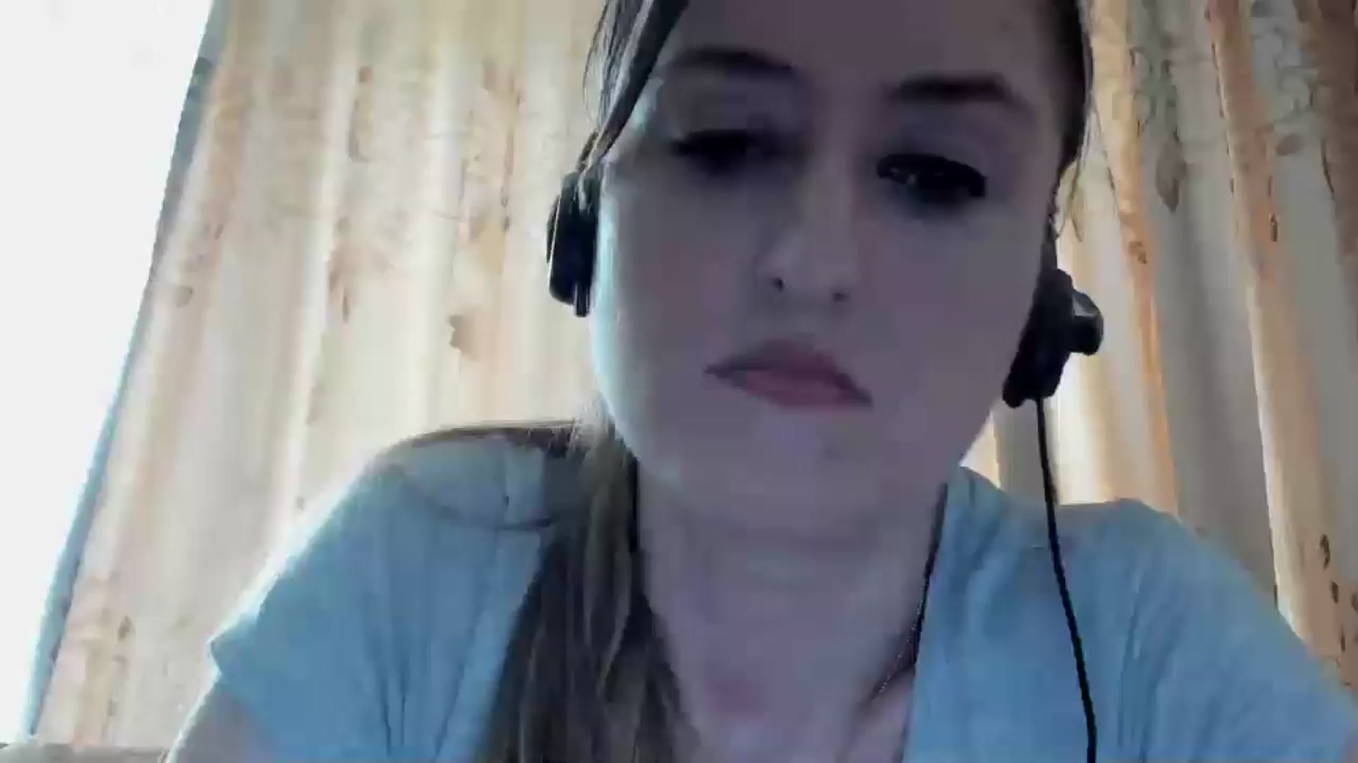 Gallery image thumbnail from BestDream's myfreecams stream on, 05/03/2024, 14:25 image 4 of 20