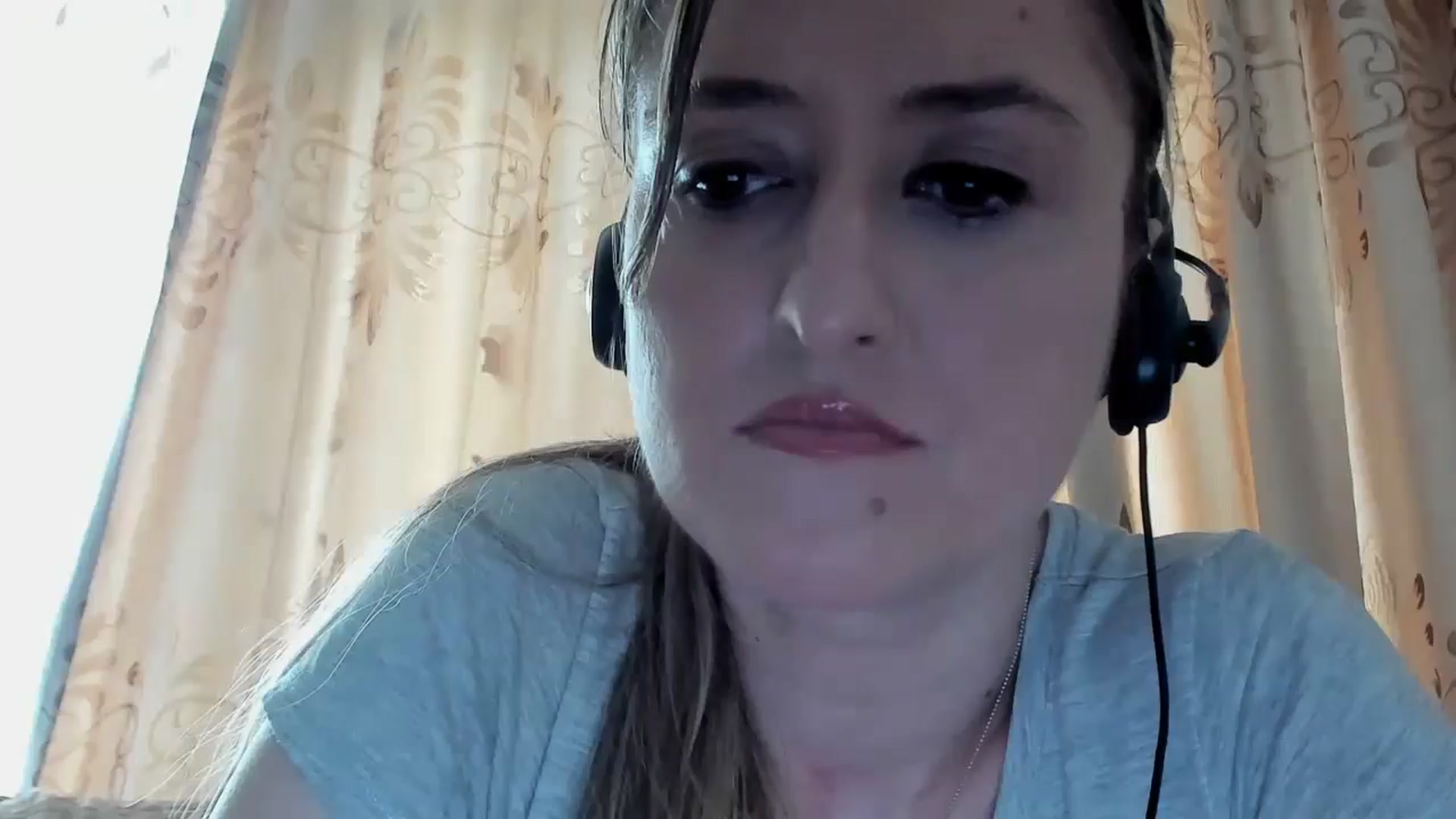 Gallery image thumbnail from BestDream's myfreecams stream on, 05/03/2024, 14:25 image 8 of 20