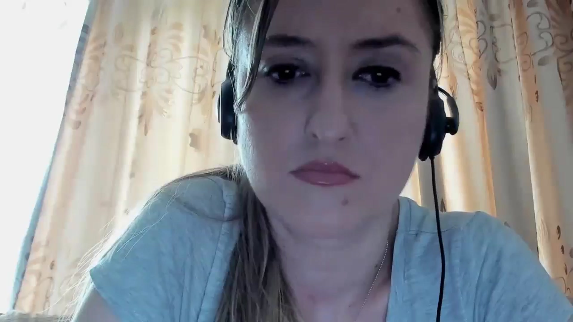 Gallery image thumbnail from BestDream's myfreecams stream on, 05/03/2024, 14:25 image 6 of 20