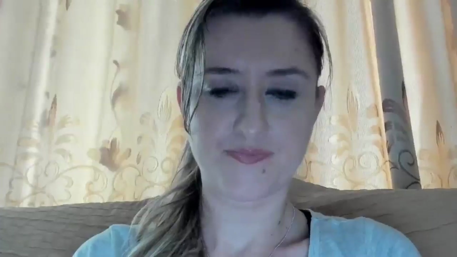 Gallery image thumbnail from BestDream's myfreecams stream on, 05/03/2024, 16:25 image 15 of 20