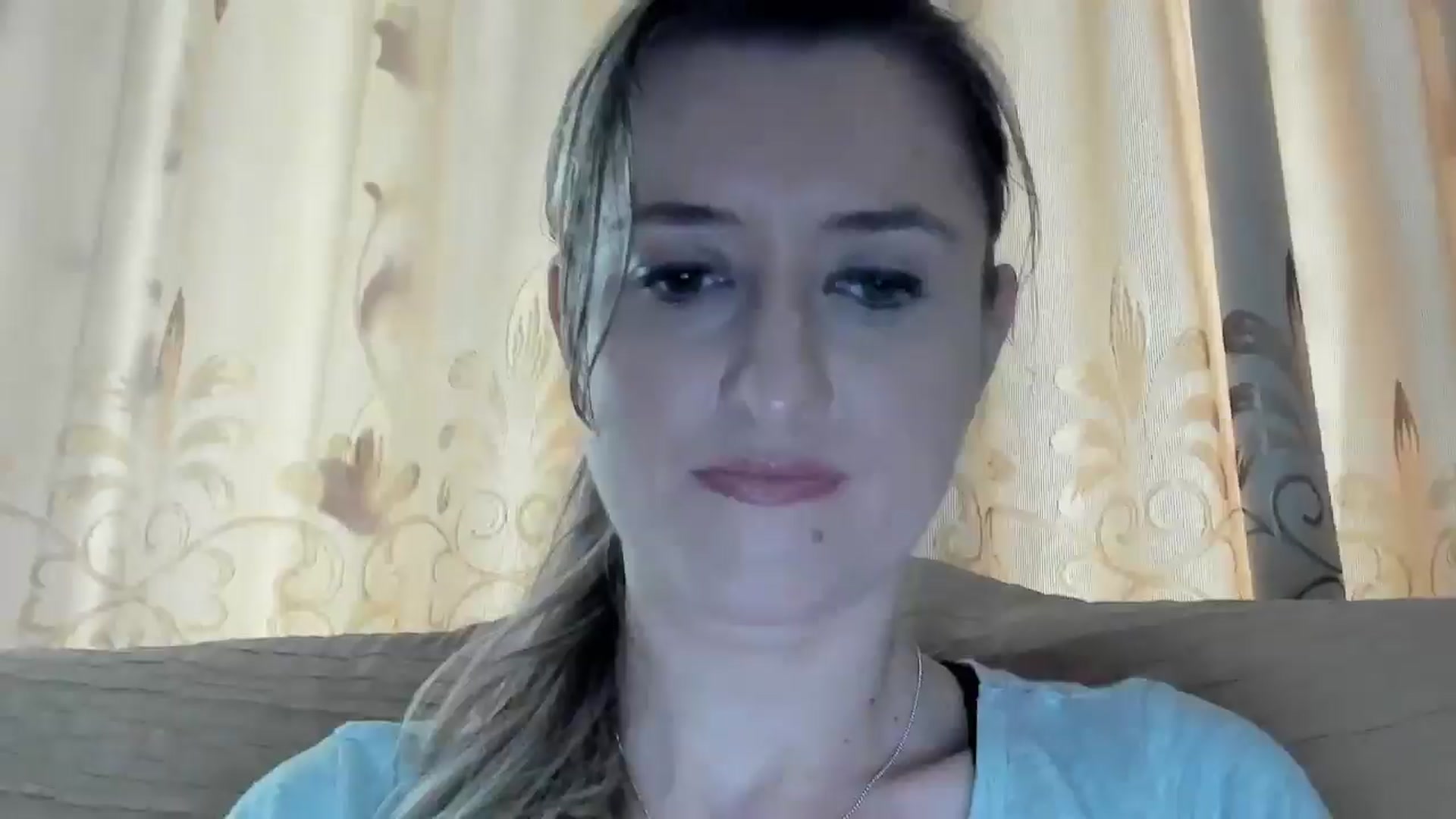 Gallery image thumbnail from BestDream's myfreecams stream on, 05/03/2024, 16:25 image 18 of 20