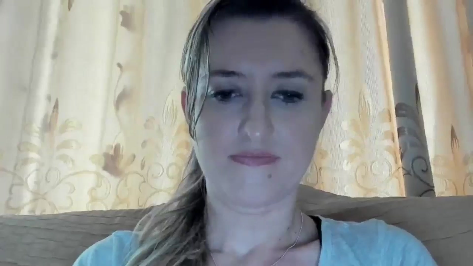 Gallery image thumbnail from BestDream's myfreecams stream on, 05/03/2024, 16:25 image 16 of 20