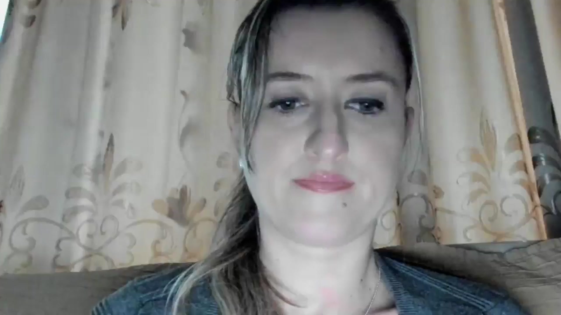 Gallery image thumbnail from BestDream's myfreecams stream on, 05/03/2024, 17:13 image 18 of 20