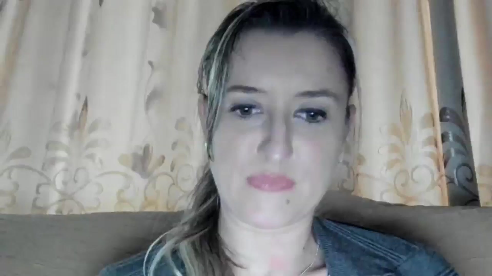 Gallery image thumbnail from BestDream's myfreecams stream on, 05/03/2024, 17:13 image 15 of 20