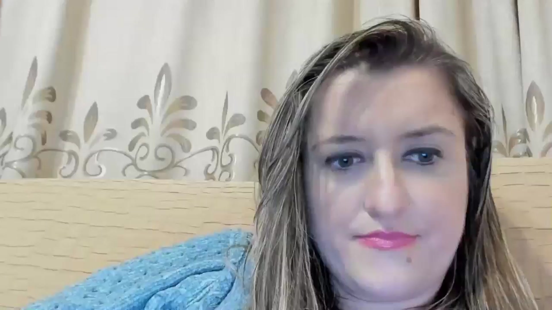 Gallery image thumbnail from BestDream's myfreecams stream on, 05/03/2024, 23:29 image 8 of 20
