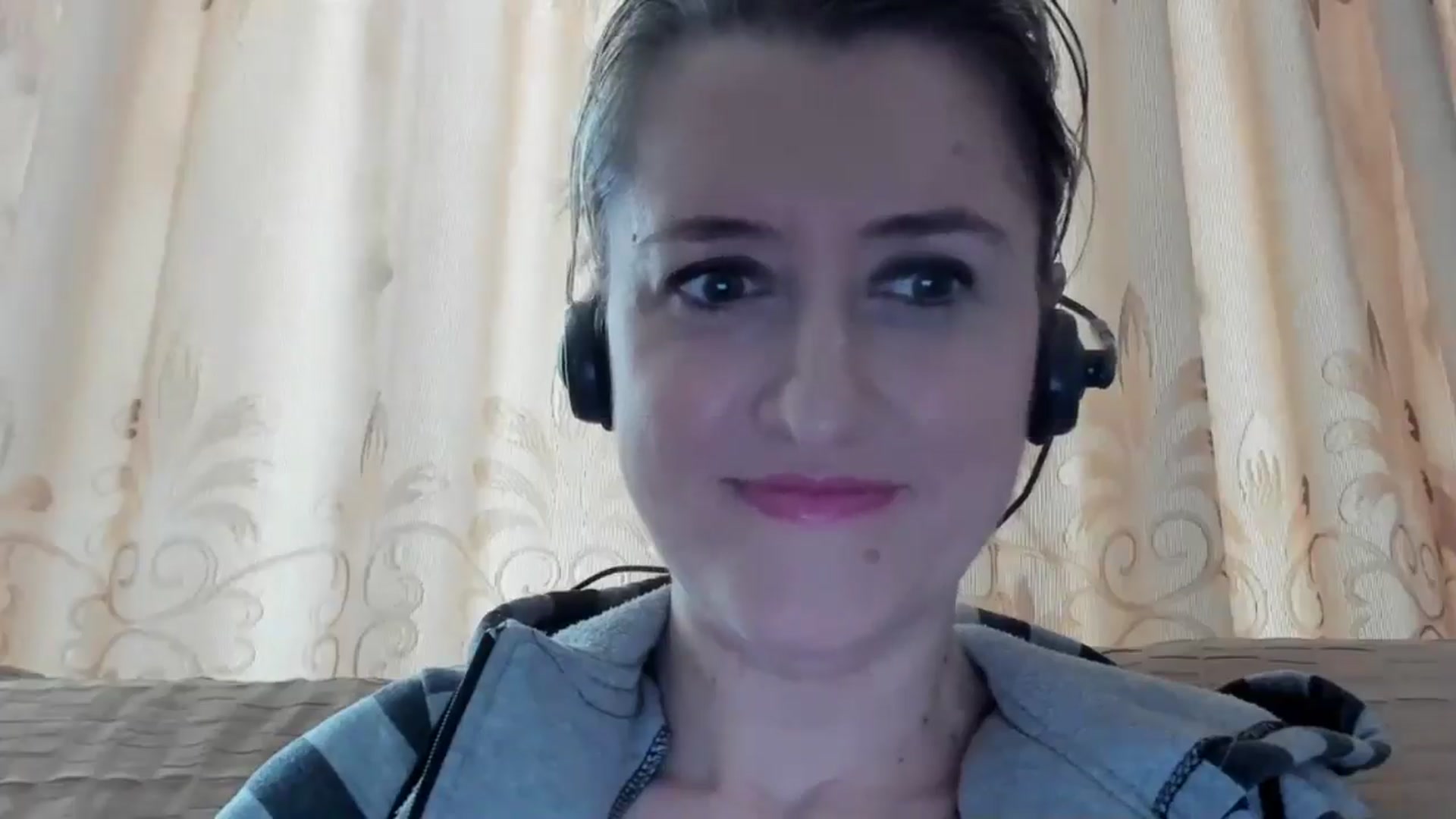 Gallery image thumbnail from BestDream's myfreecams stream on, 05/04/2024, 11:56 image 11 of 20