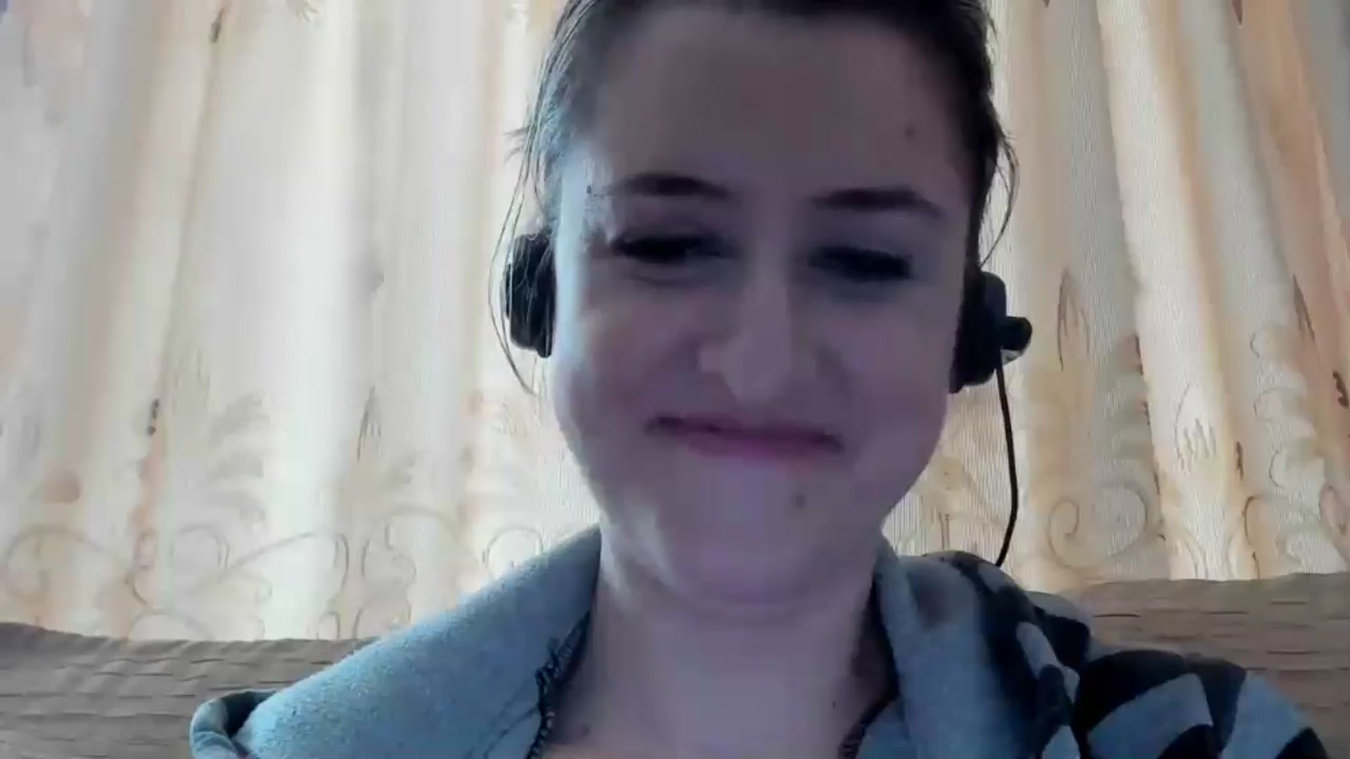 Gallery image thumbnail from BestDream's myfreecams stream on, 05/04/2024, 13:26 image 12 of 20