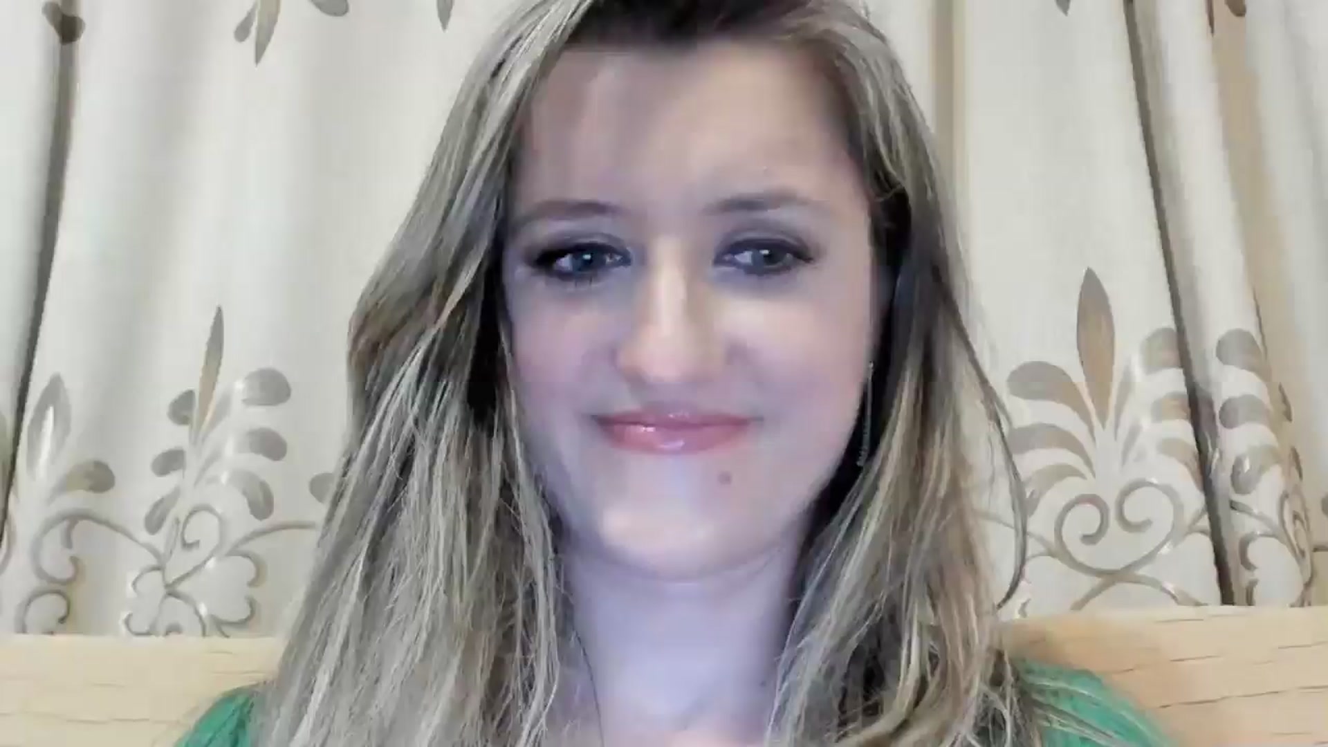 Gallery image thumbnail from BestDream's myfreecams stream on, 05/05/2024, 23:59 image 1 of 20