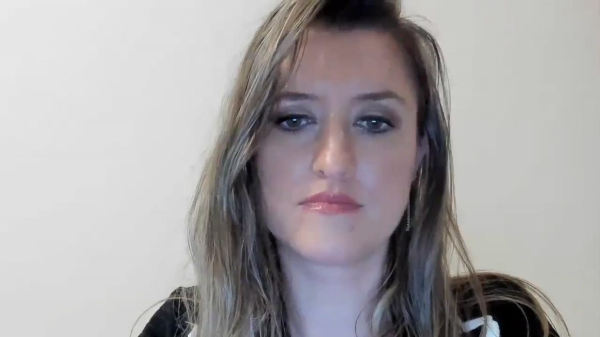 Gallery image thumbnail from BestDream's myfreecams stream on, 05/06/2024, 21:46 image 10 of 20